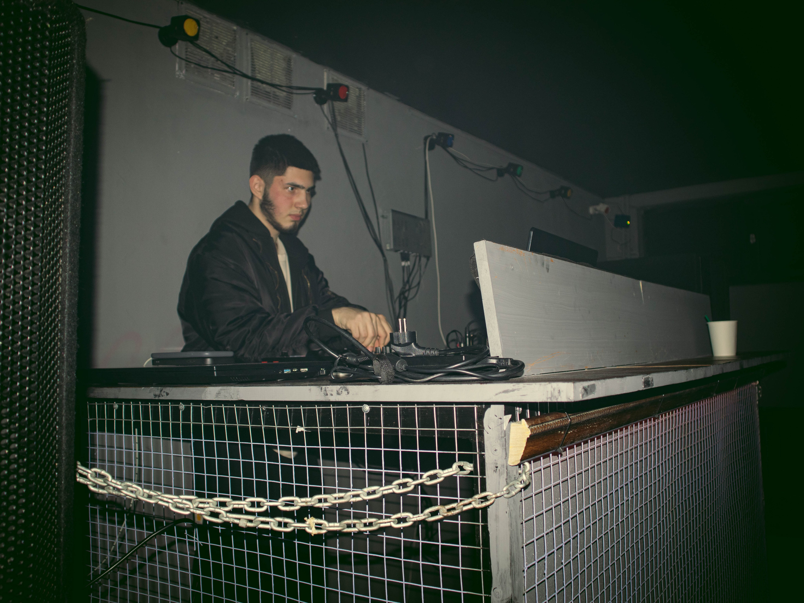 MOSHPIT. Фотограф и видеограф в Бугульме Аня Трутнева