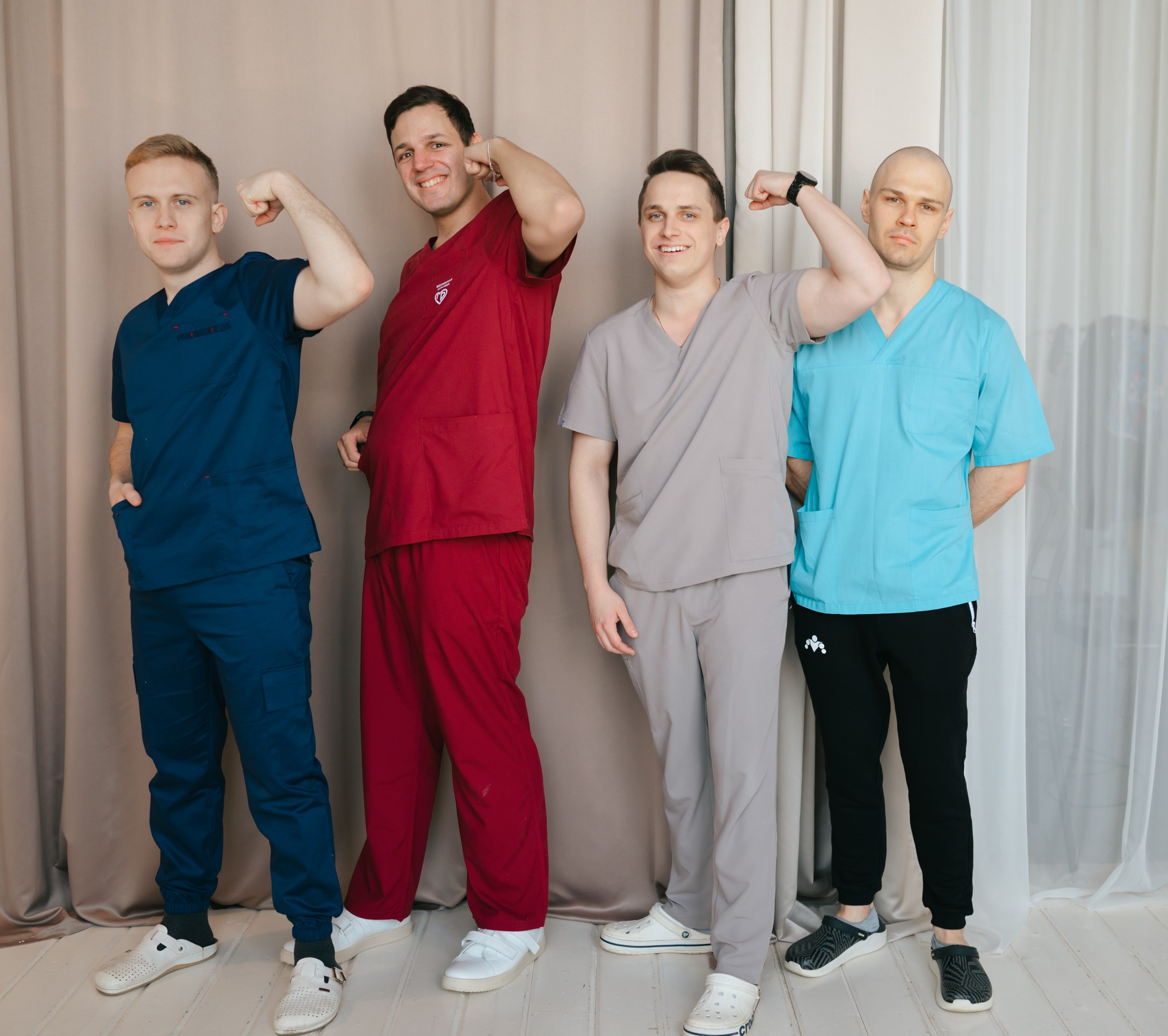 Мед выпуск. Komonev