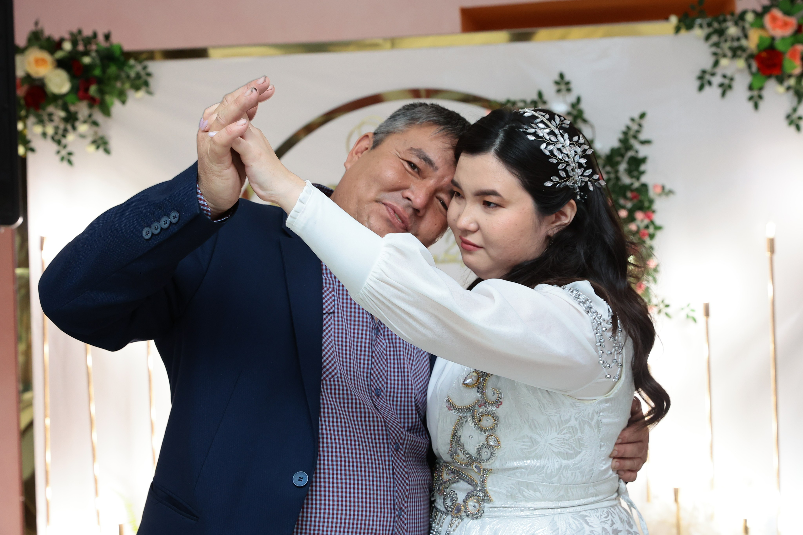 Умсум. Кыз узату. Главная