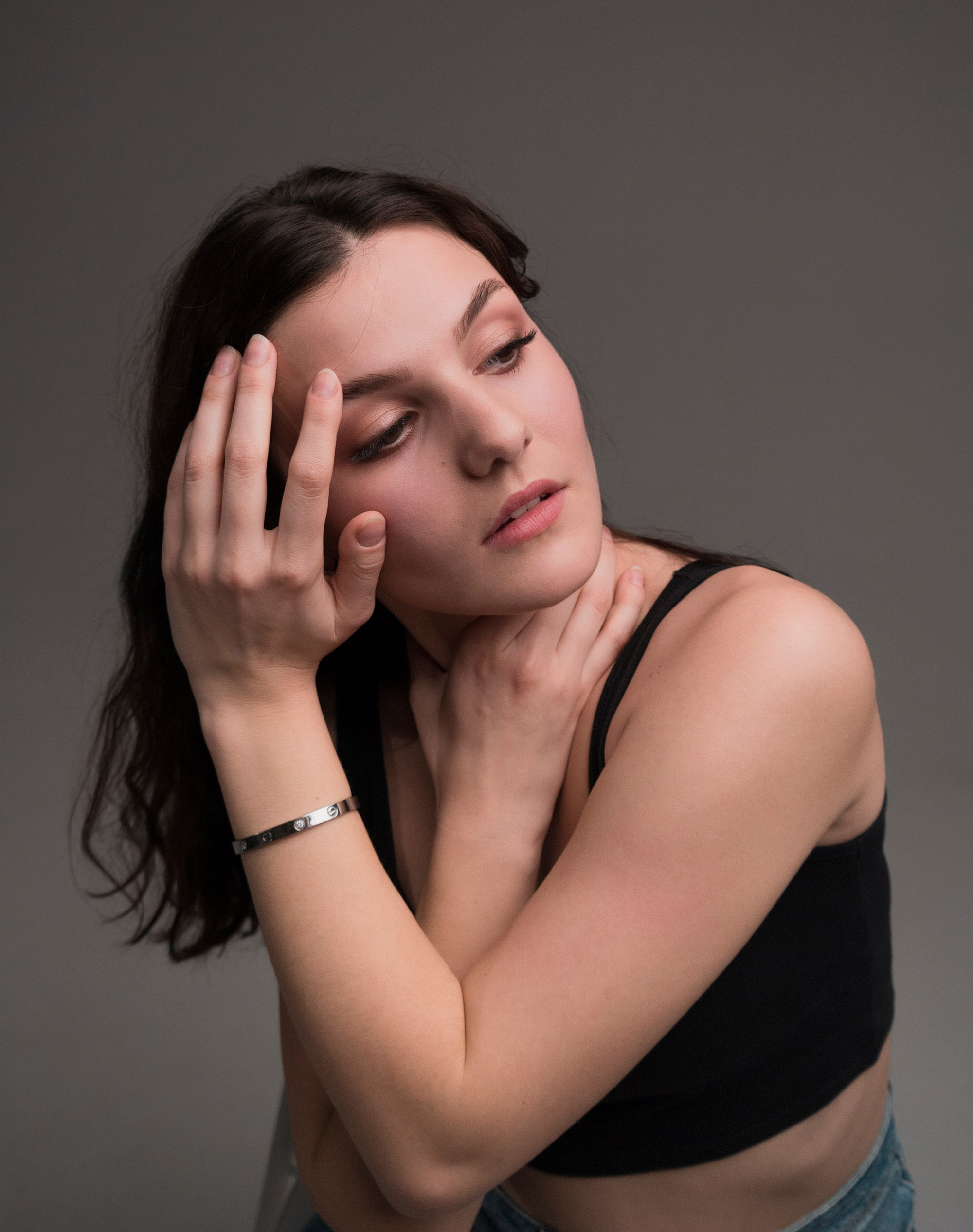 Фотосессия индивидуальная в Краснодаре. AI Фотограф Краснодар: мужские и женские фотосессии, стилизация съемки. Нейро-фотосессии онлайн