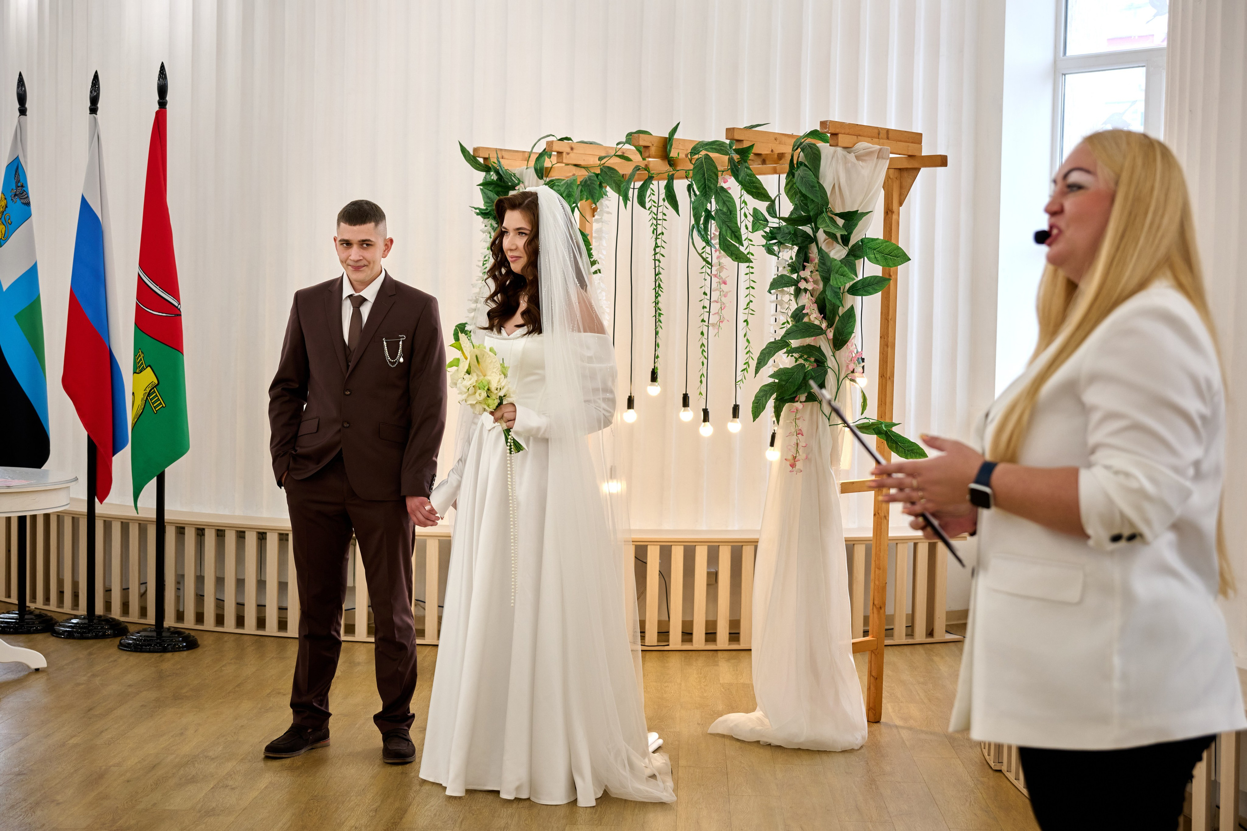 Свадьба Дениса и Валерии в Старом Осколе. Профессиональный фотограф Старый Оскол, Губкин — свадьба, венчание, крещение, юбилей и день рождения