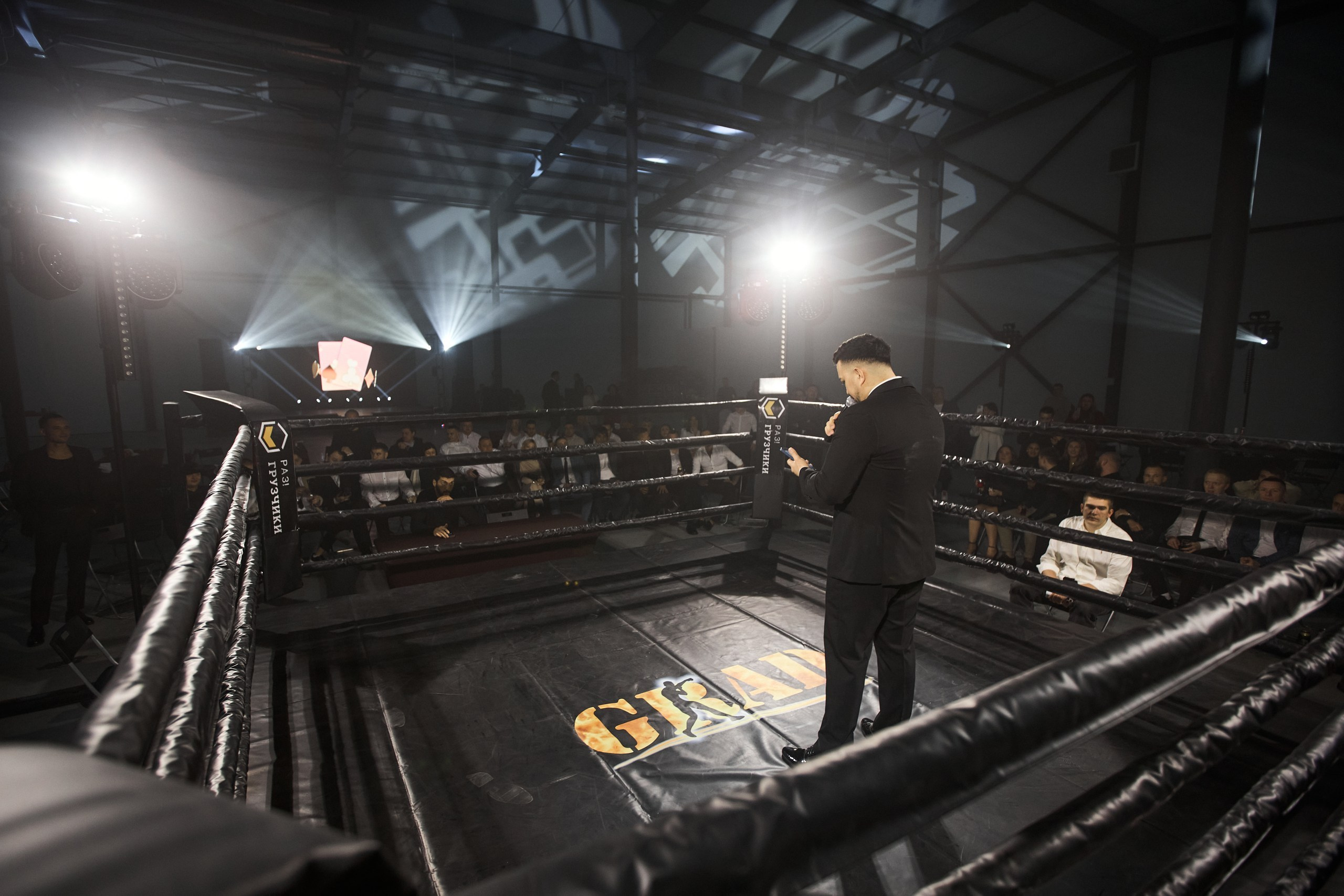 Уральская Кровельная. Свадебный фотограф Челябинск, Екатеринбург, Курган — Виктор Слуднов