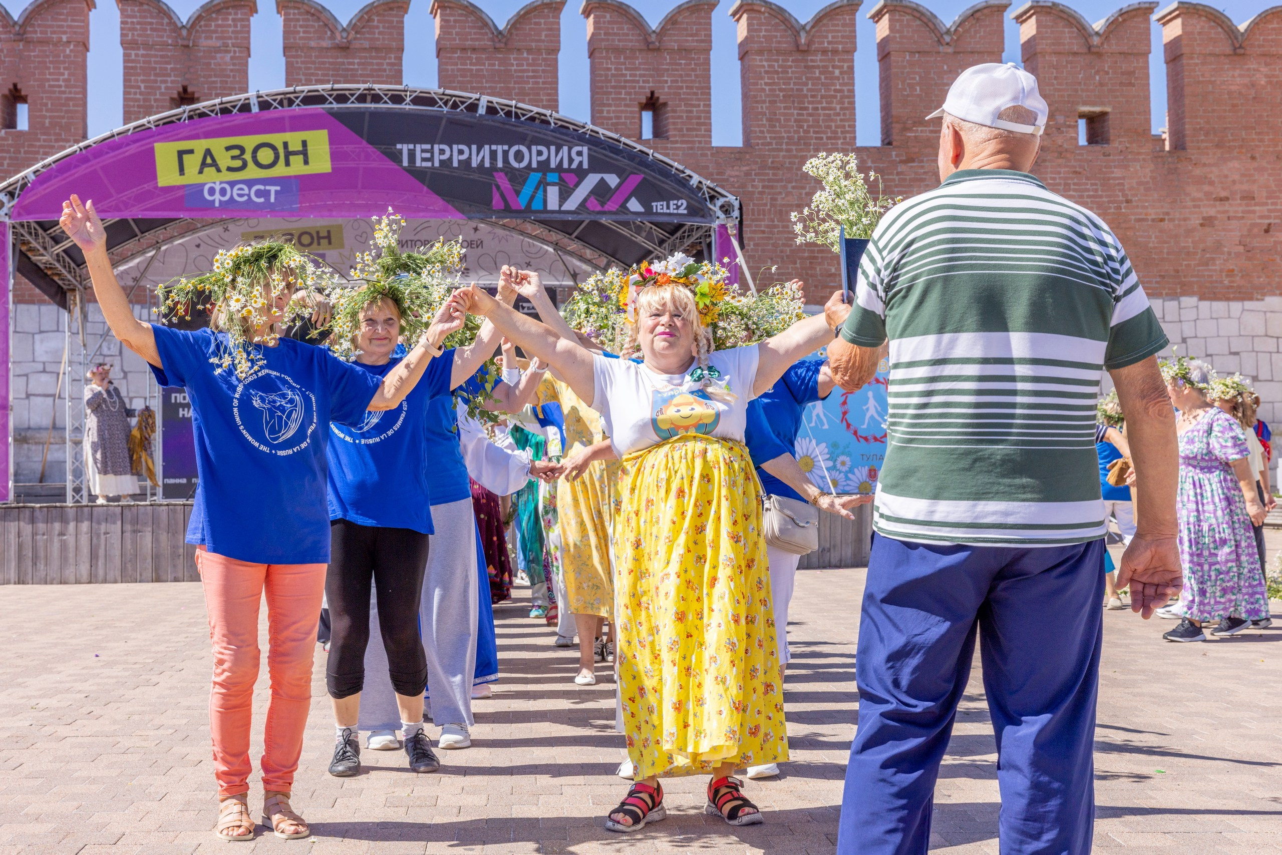 Фестиваль «Ромашковый хоровод». Северная ходьба. Фотограф в Туле Крупский АнДРей. Фотостудия «КАДР71» в Туле