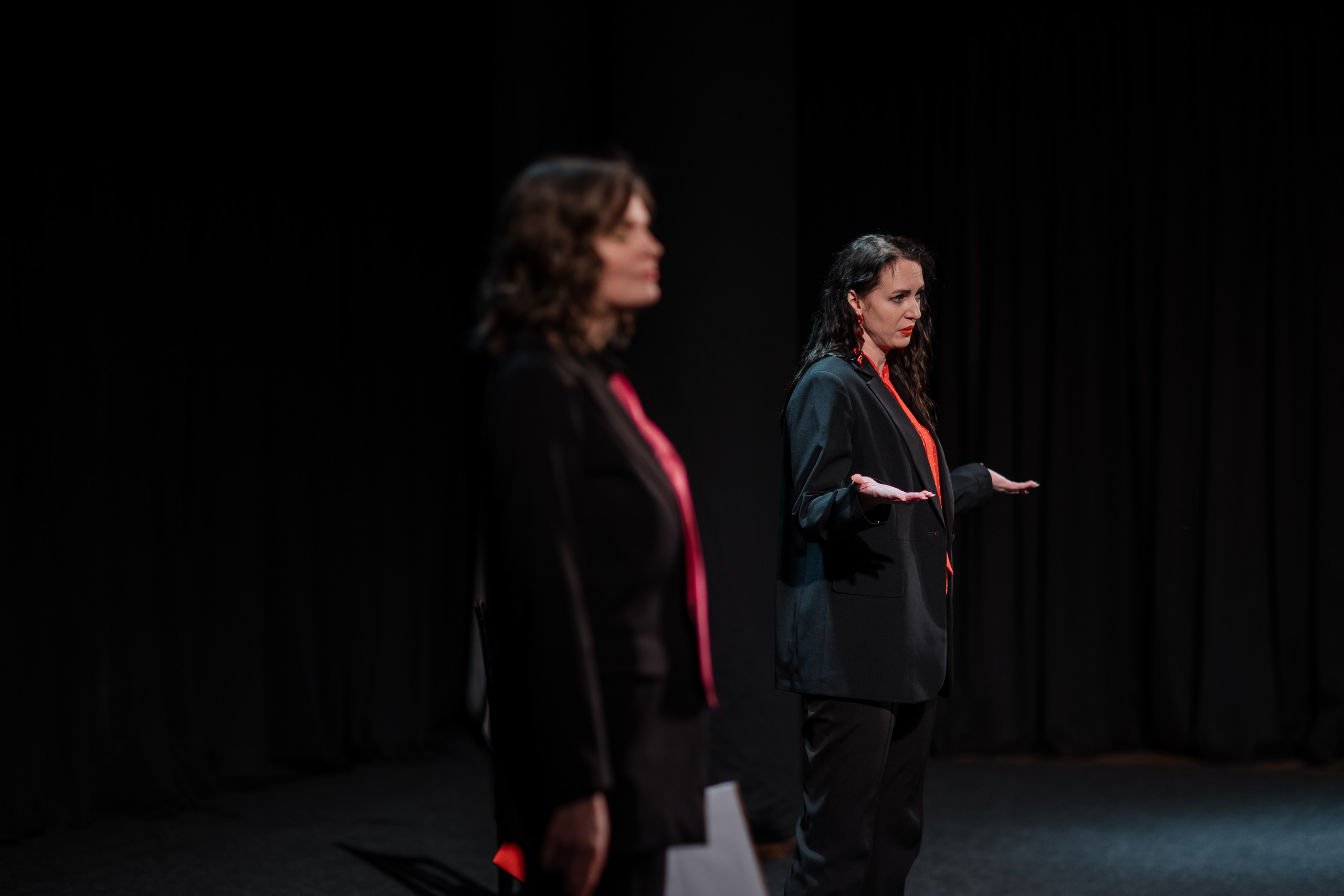 Спектакль. Свадебный фотограф