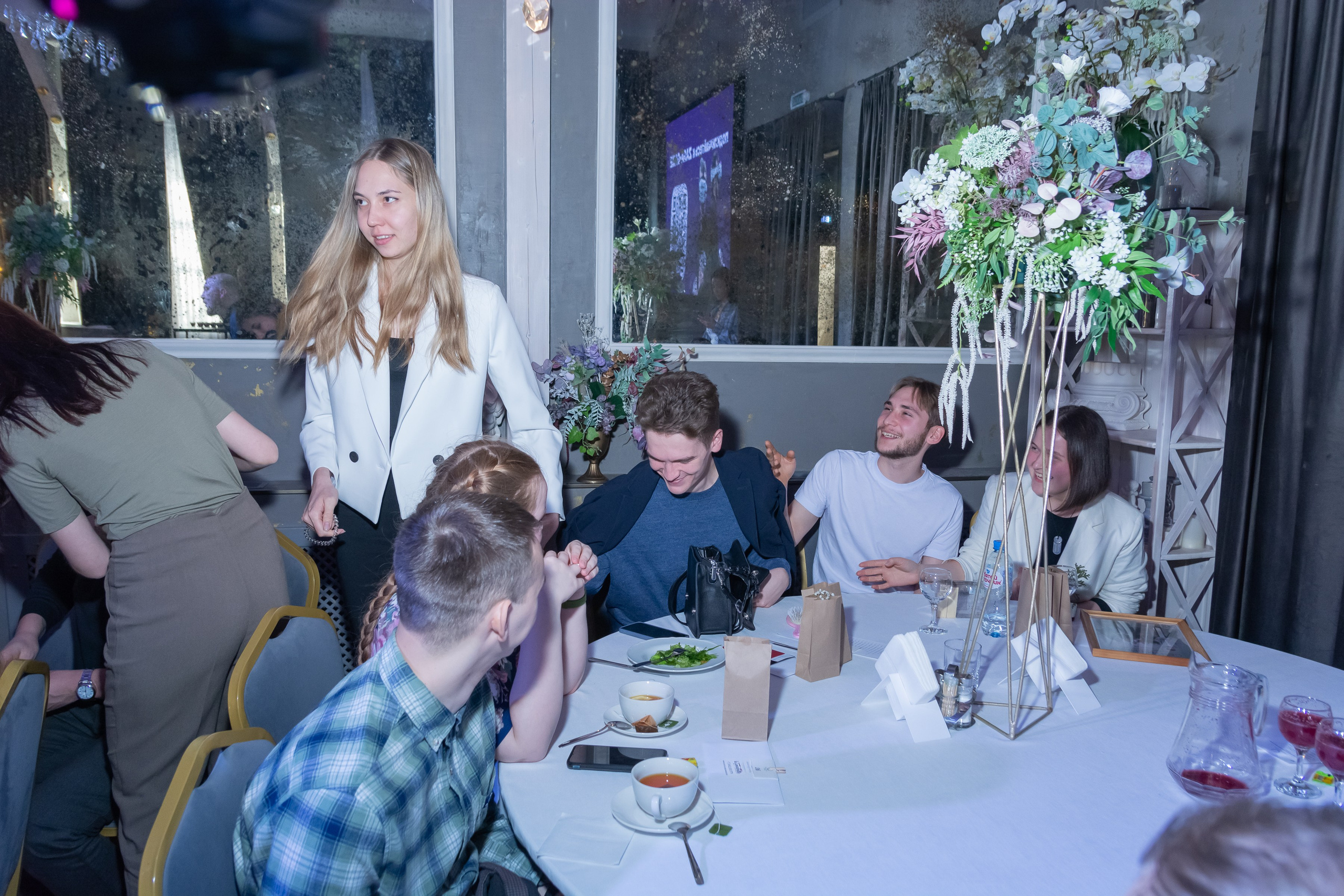 Свадебное чаепитие для молодоженов