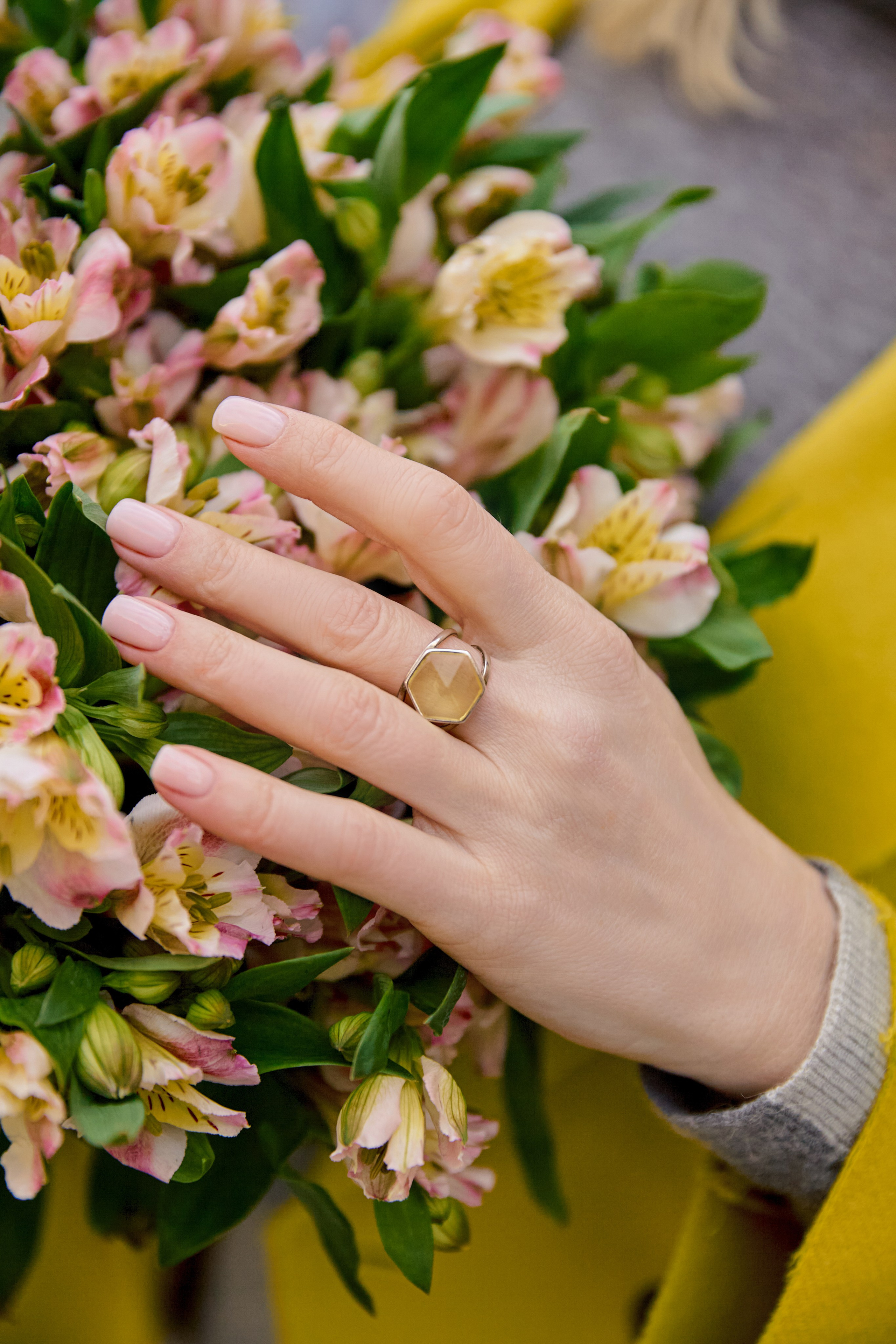 Spring flowers. Рекламный фотограф Санкт-Петербург Катерина Мишкель