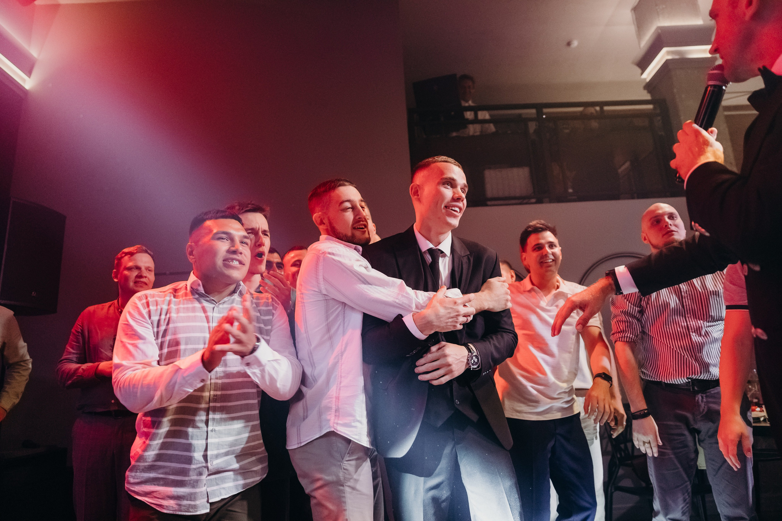 Счастье рядом. Свадебный фотограф-видеограф в Красноярске Евгений Константинопольский