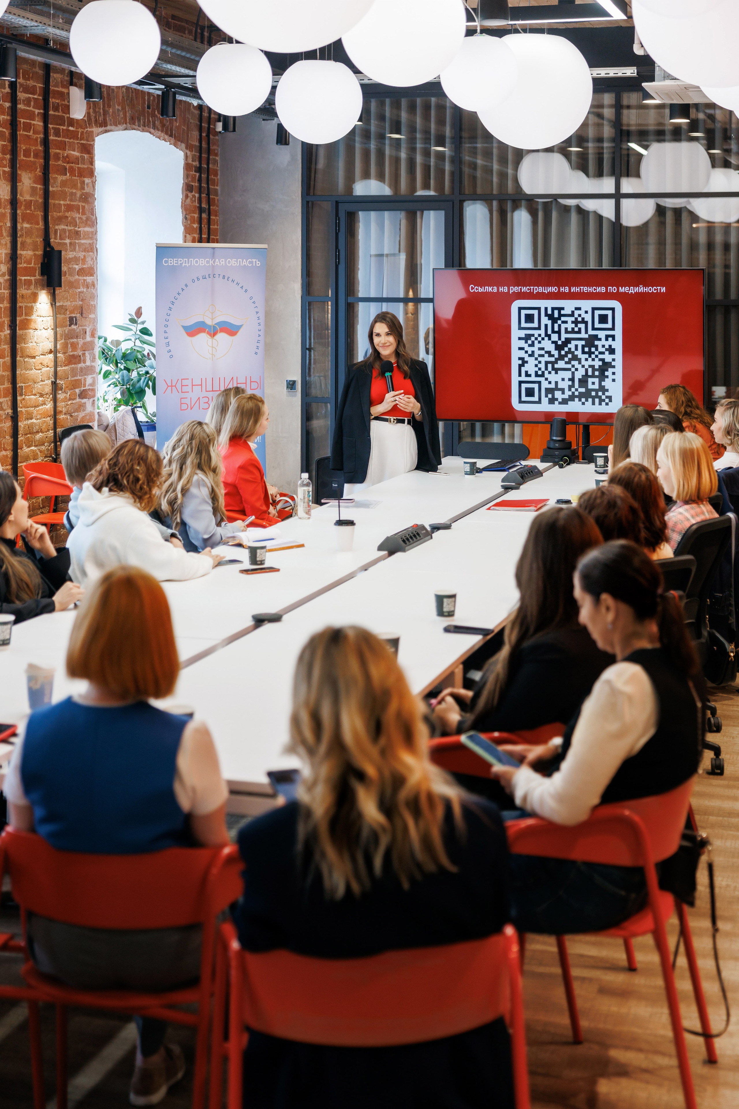 Встреча с Ксенией Телешовой. Фотограф Виталий Хайлов, Екатеринбург