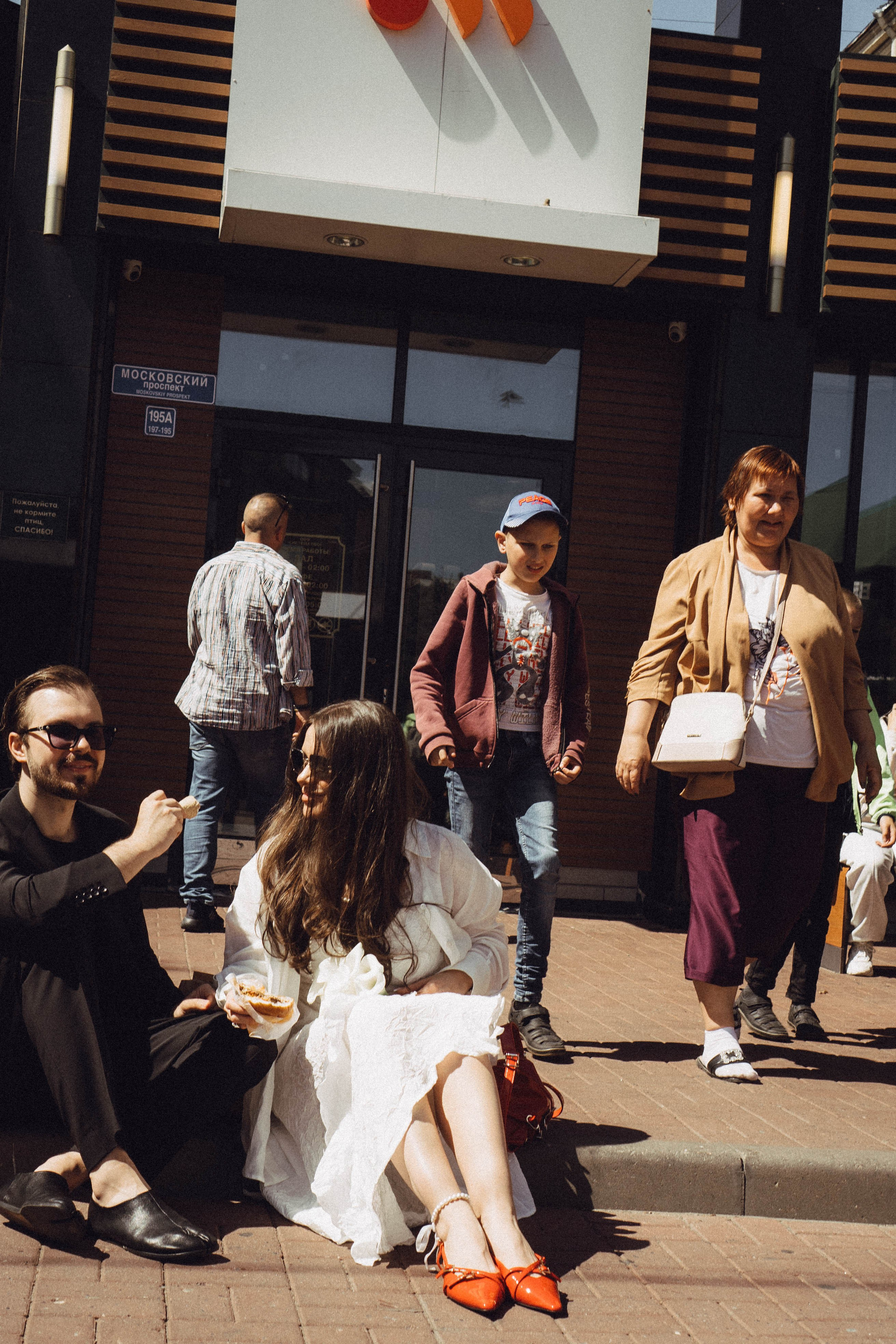 СВАДЕБНАЯ СЬЕМКА В ПАРКЕ ПОБЕДЫ И ПРОГУЛКА ПО МОСКОВСКОМУ ПРОСПЕКТУ. Профессиональный фотограф, Санкт-Петербург — Виктория Богомолова