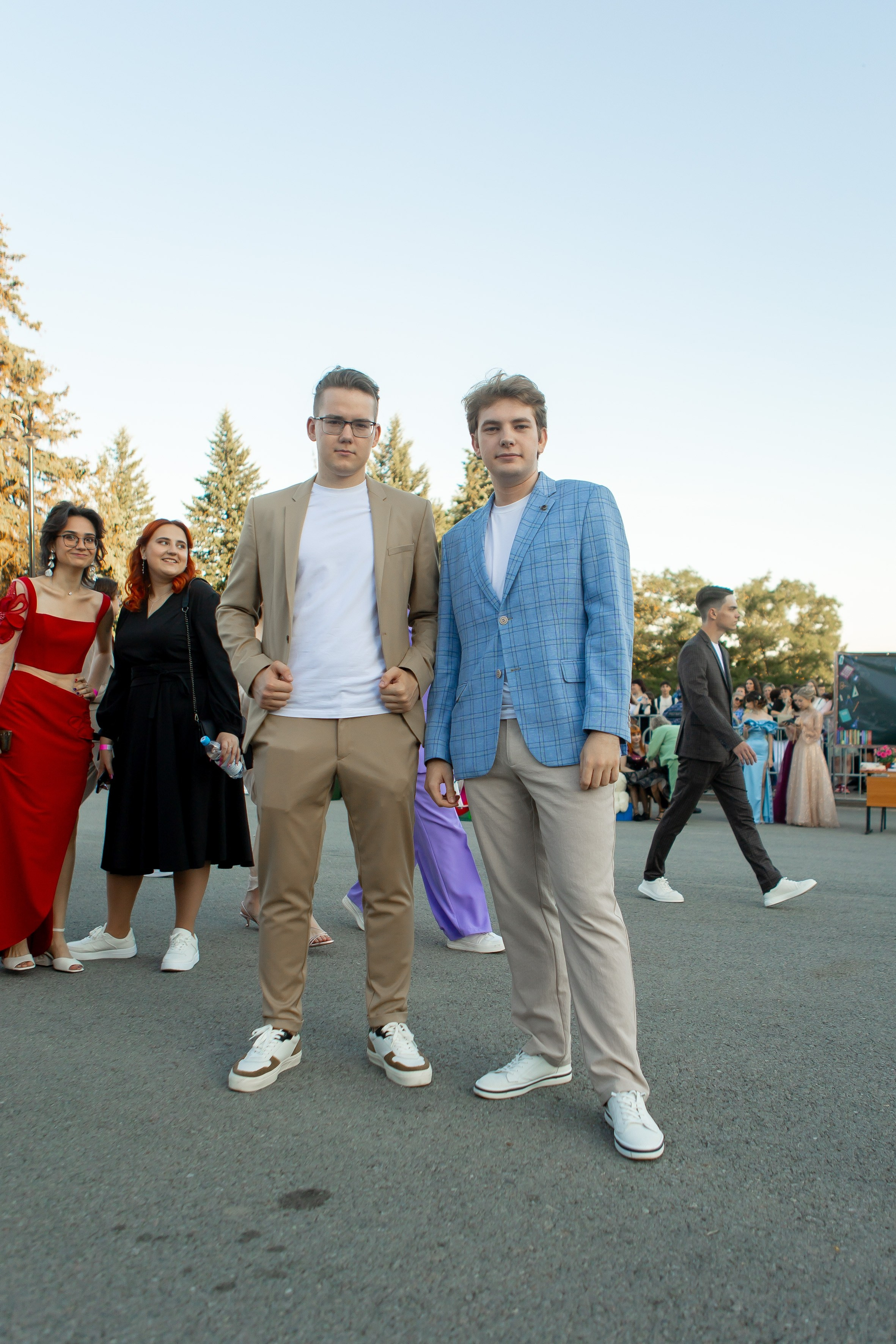 Выпускной Гимназия 12 2024 г. Свадебный и портретный Фотограф в Липецке Дмитрий Котюков