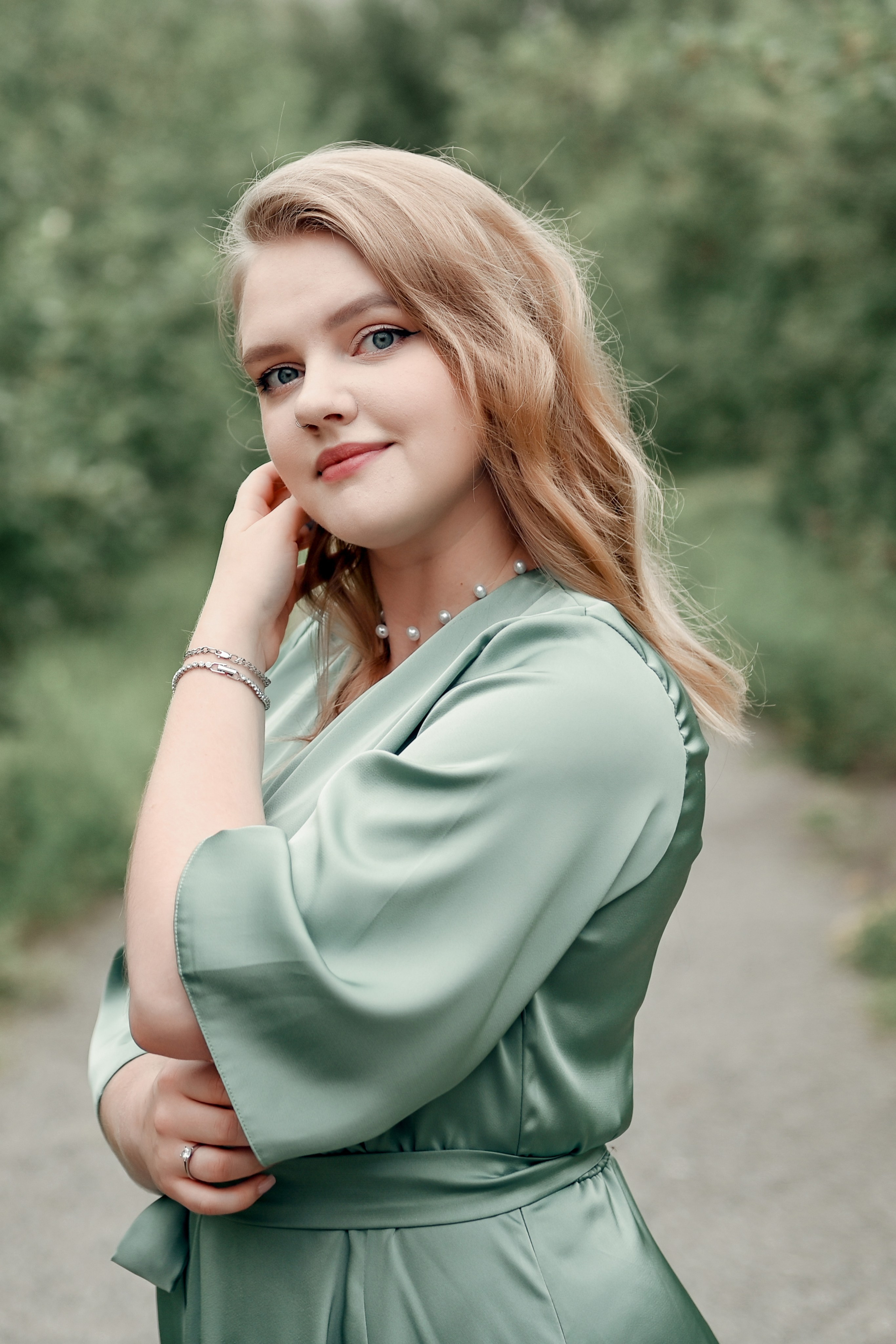 Love story прогулка вместе с песиком))). Свадебный, семейный, детский, контент фотограф в Омске Максим Ильин