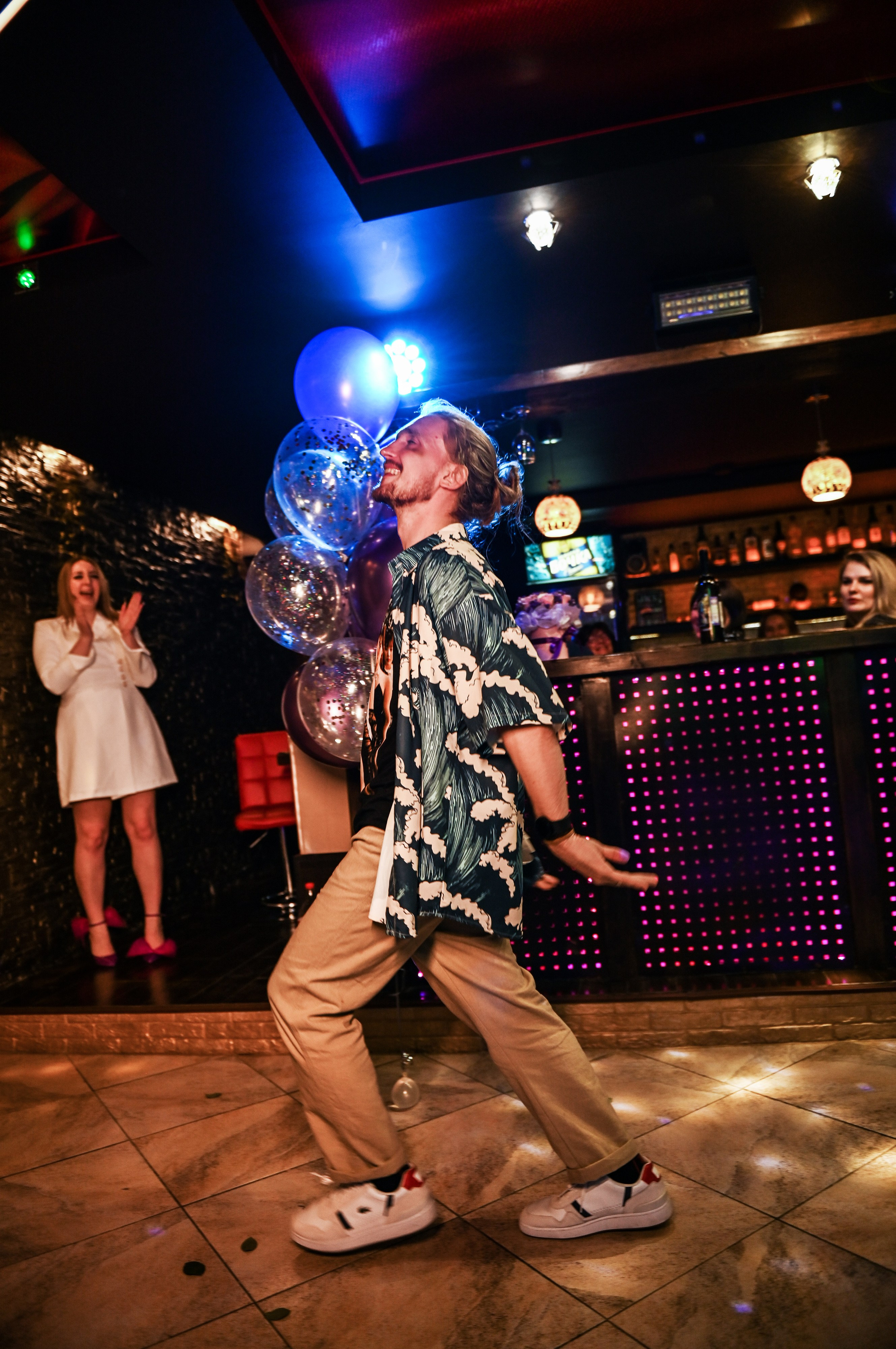 День рождения. Свадебный, семейный, детский, контент фотограф в Омске Максим Ильин