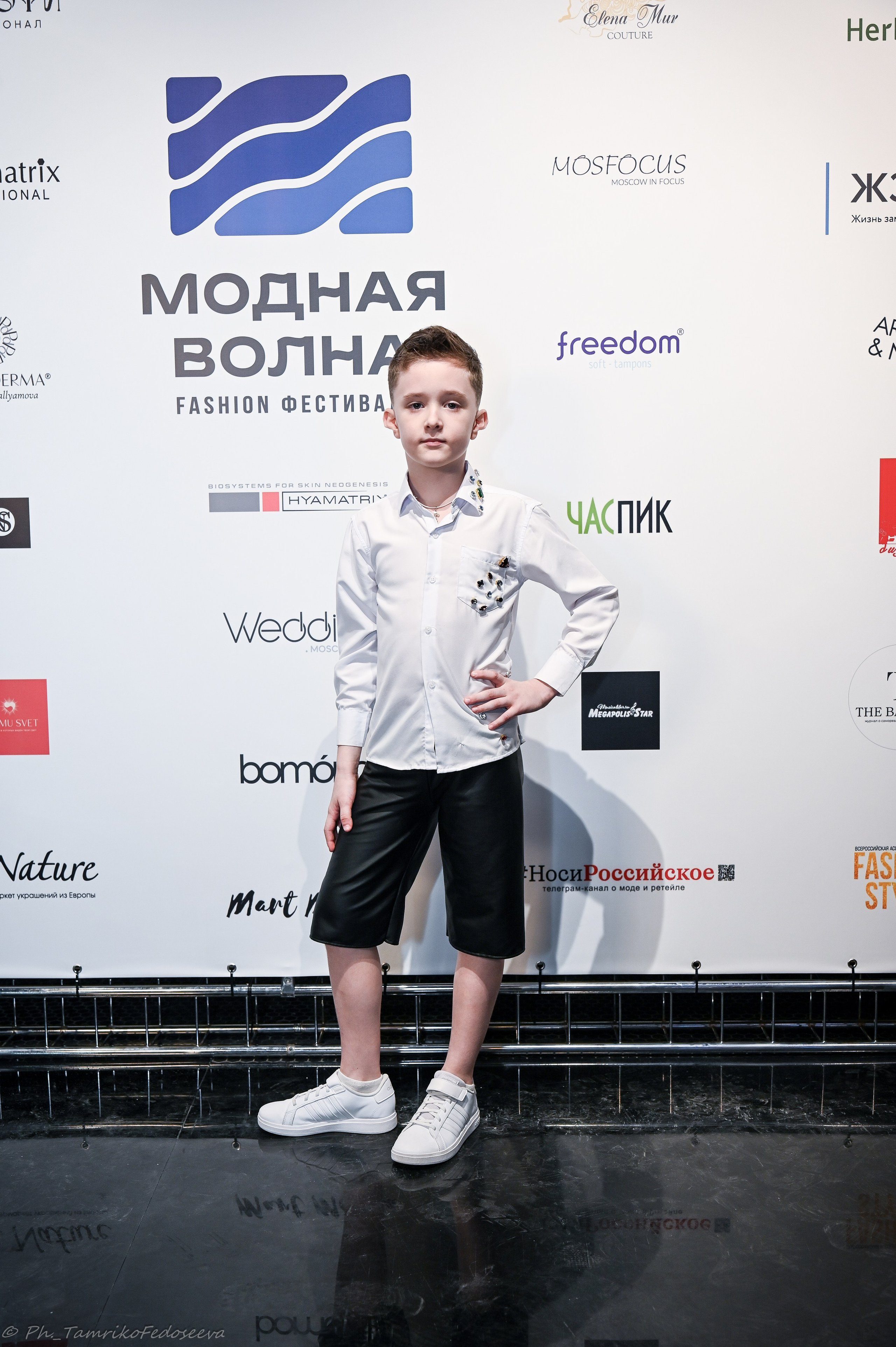 Модный показ «Модная Волна» 2026. Фотограф в Москве Тамрико Федосеева