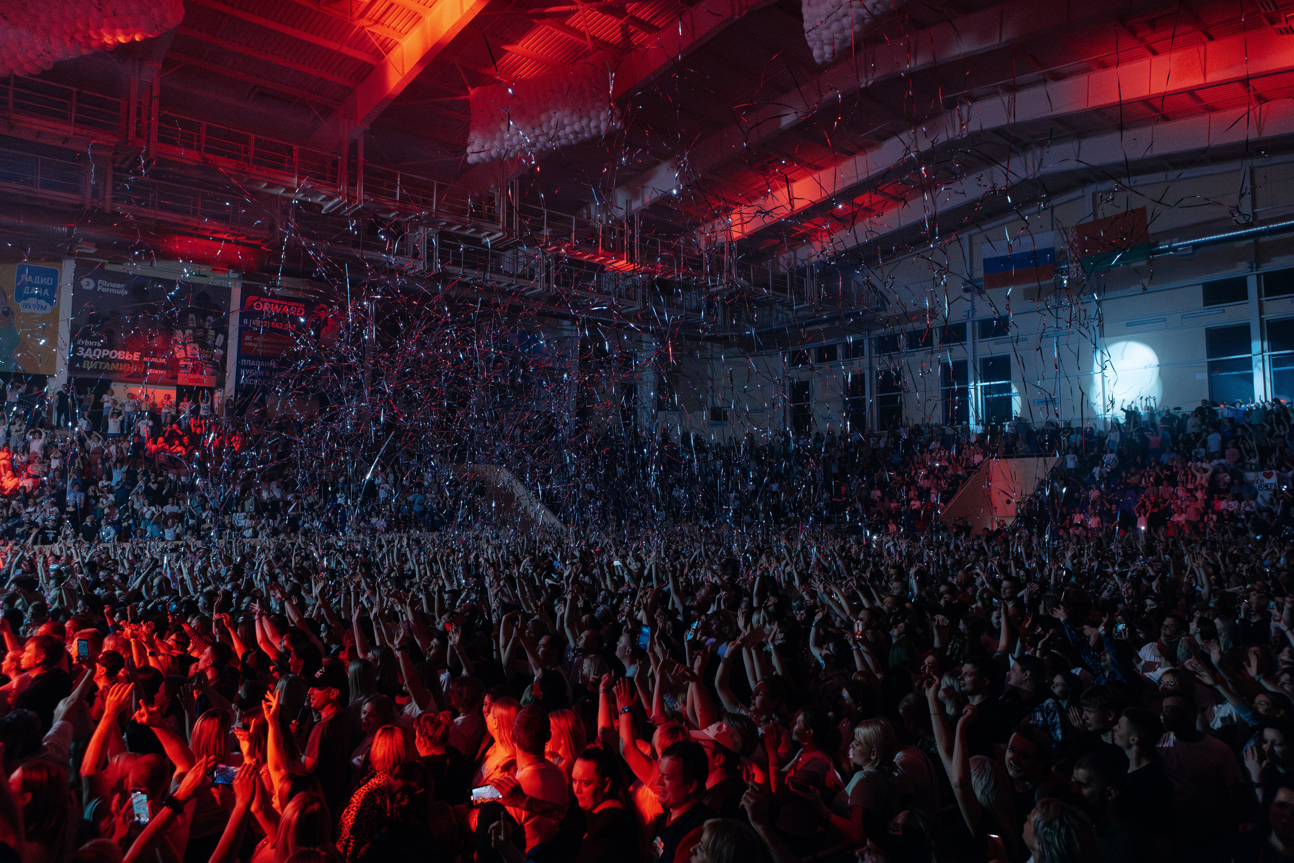 Руки Вверх Смоленск 28.05.2025. Свадебный и семейный фотограф в Москве и Московской области Оксана Шлыкова
