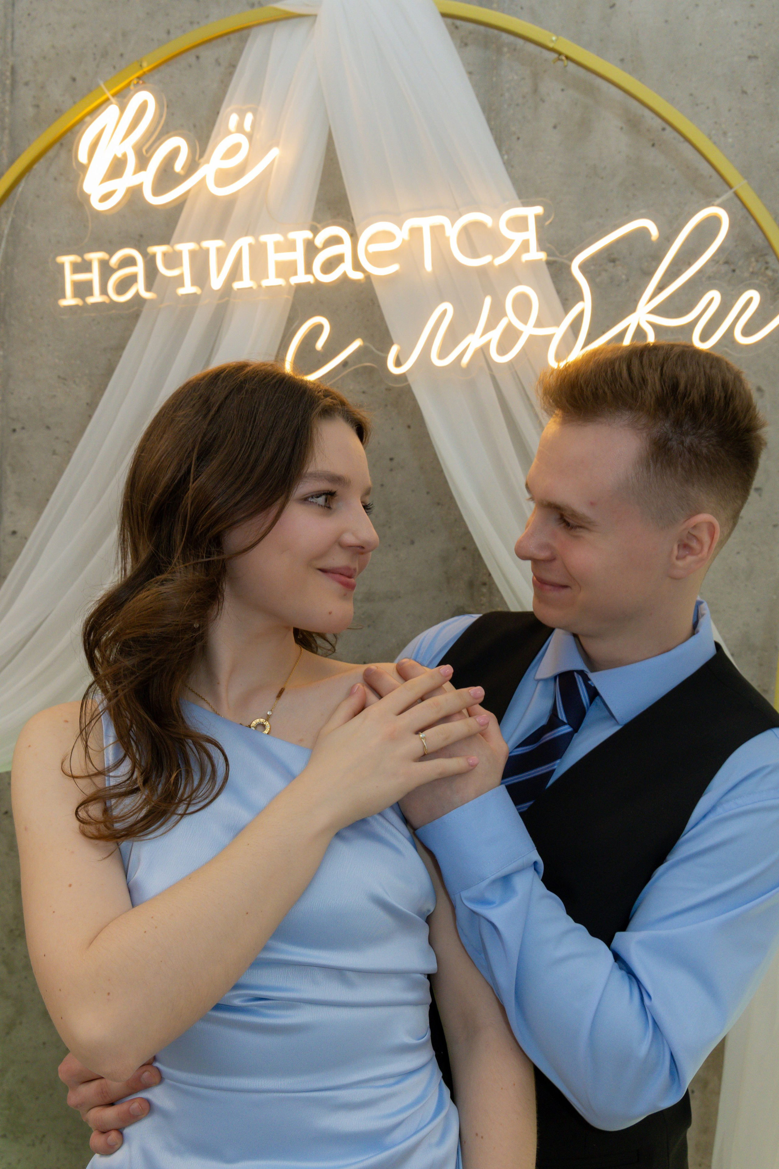 Банкет в кругу близких. Свадебный фотограф и видеограф в Москве — анонс фото и видео с церемонии в день свадьбы