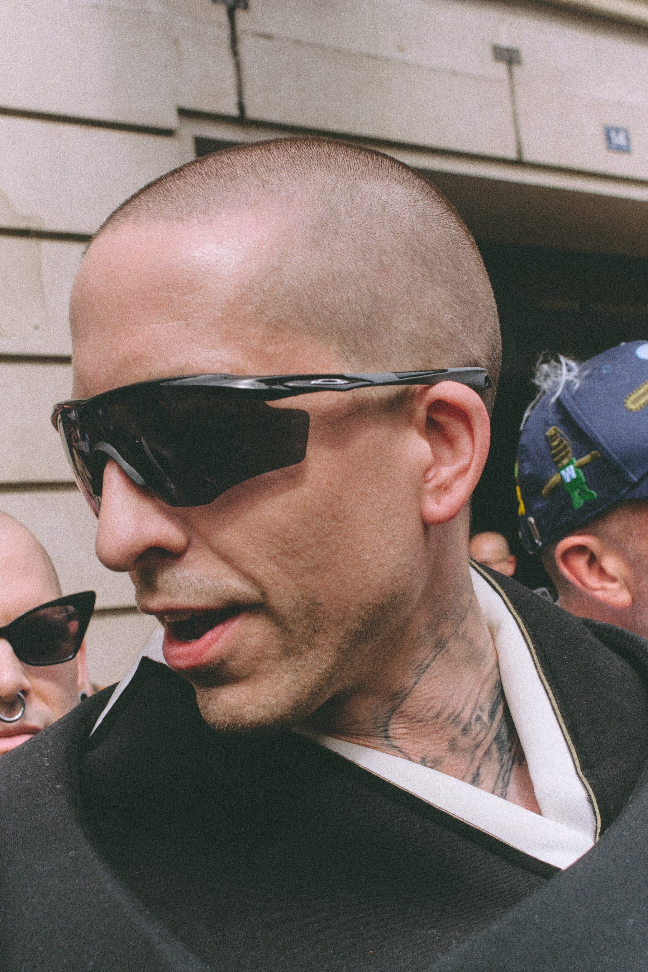 COMME des GARÇONS Homme Plus (PFW 27.06.2025). Eduard Savosin | Documentary & Portrait Photographer in Paris