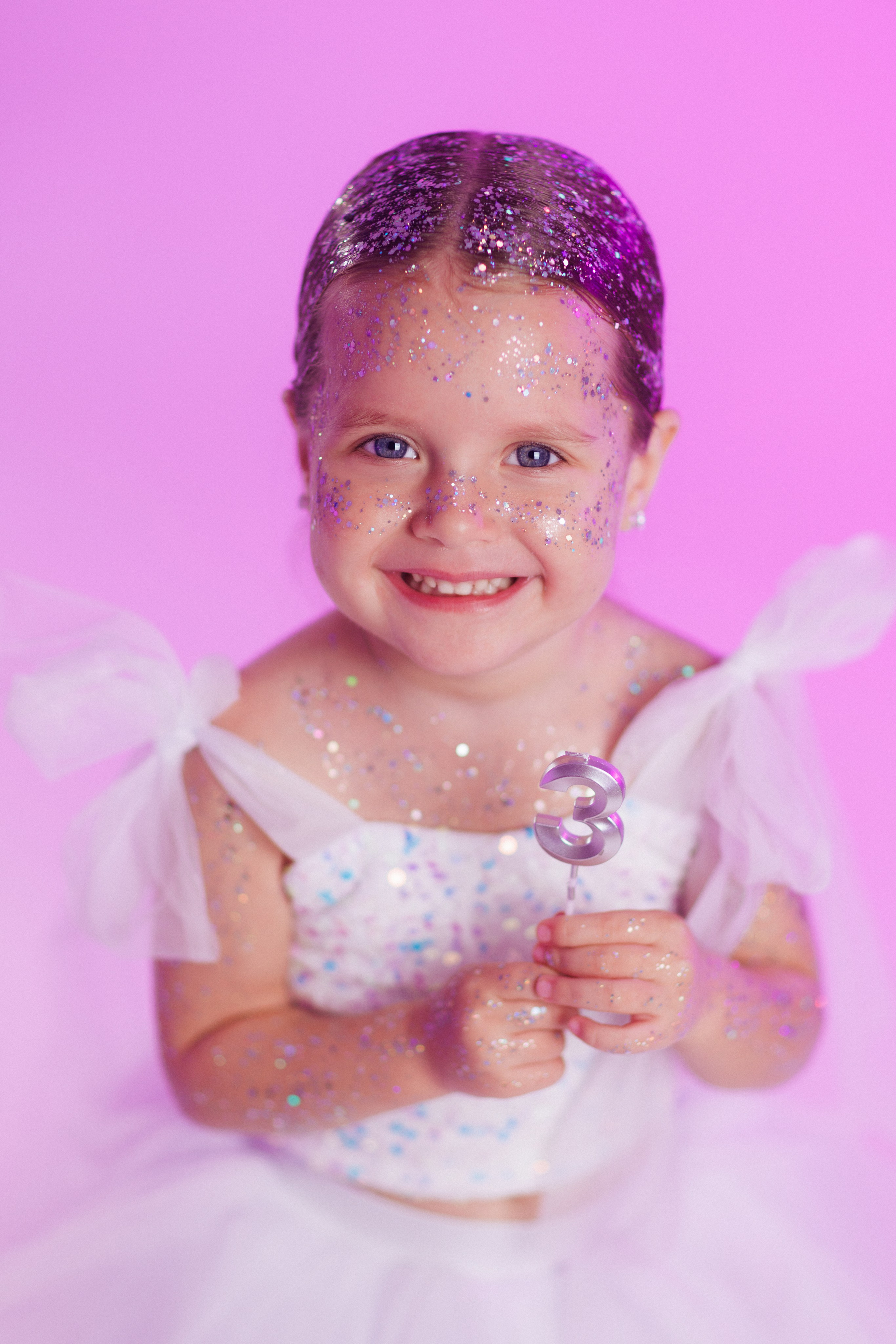 Детская фотосессия с блёстками на теле и лице. Семейный и детский фотограф в Краснодаре Анна Трашкова