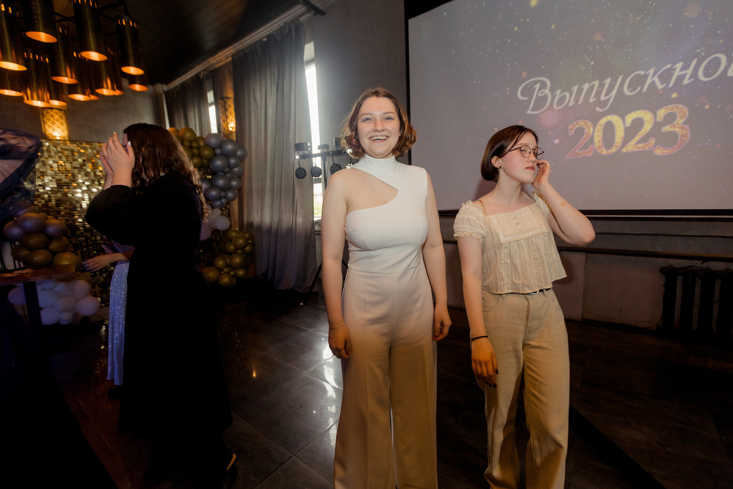 Выпускной школа 2023. Выпускные альбомы в Зеленограде и Москве