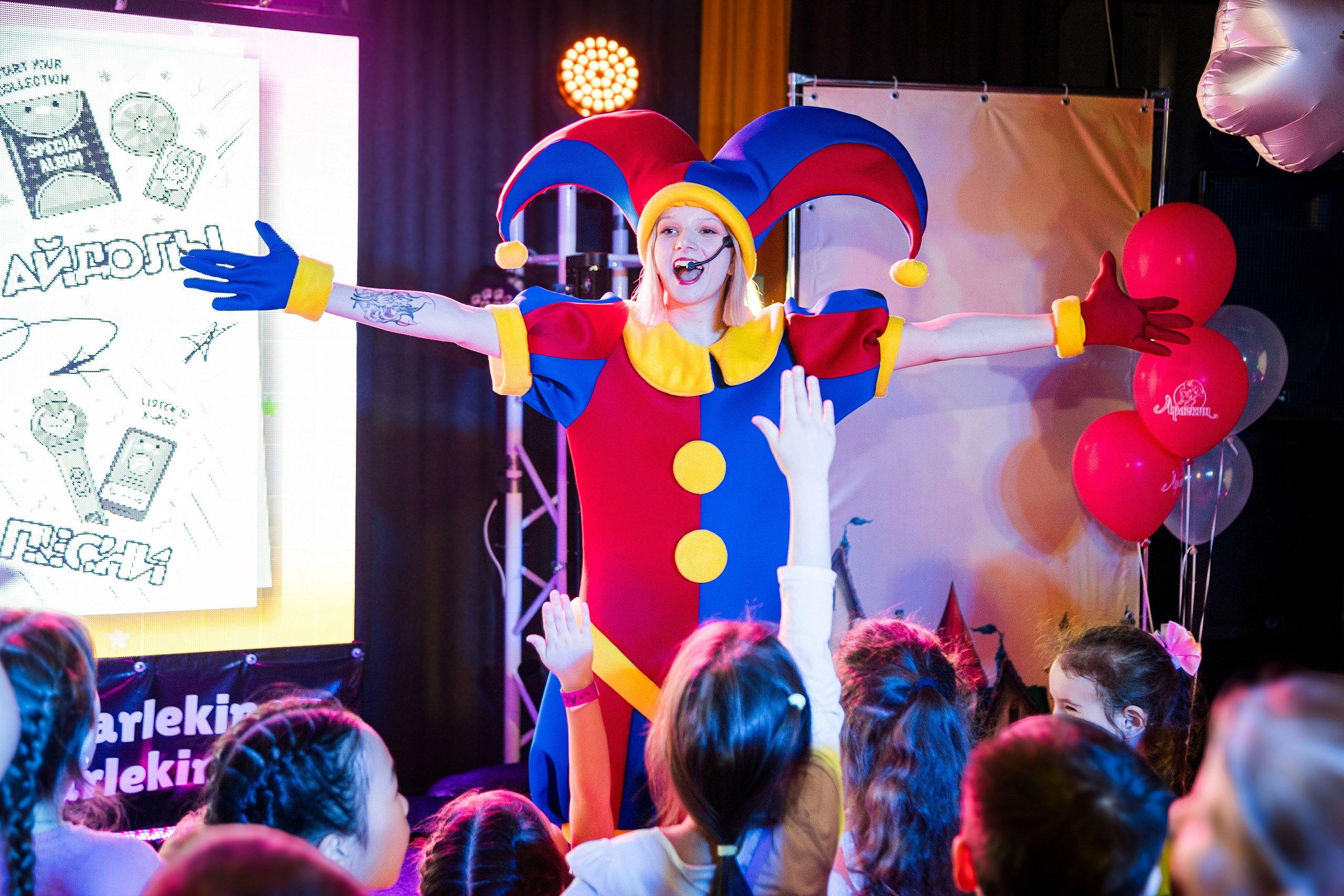 Арлекину 18 лет. Детский фотограф видеограф в Хабаровске Михаил Орлов