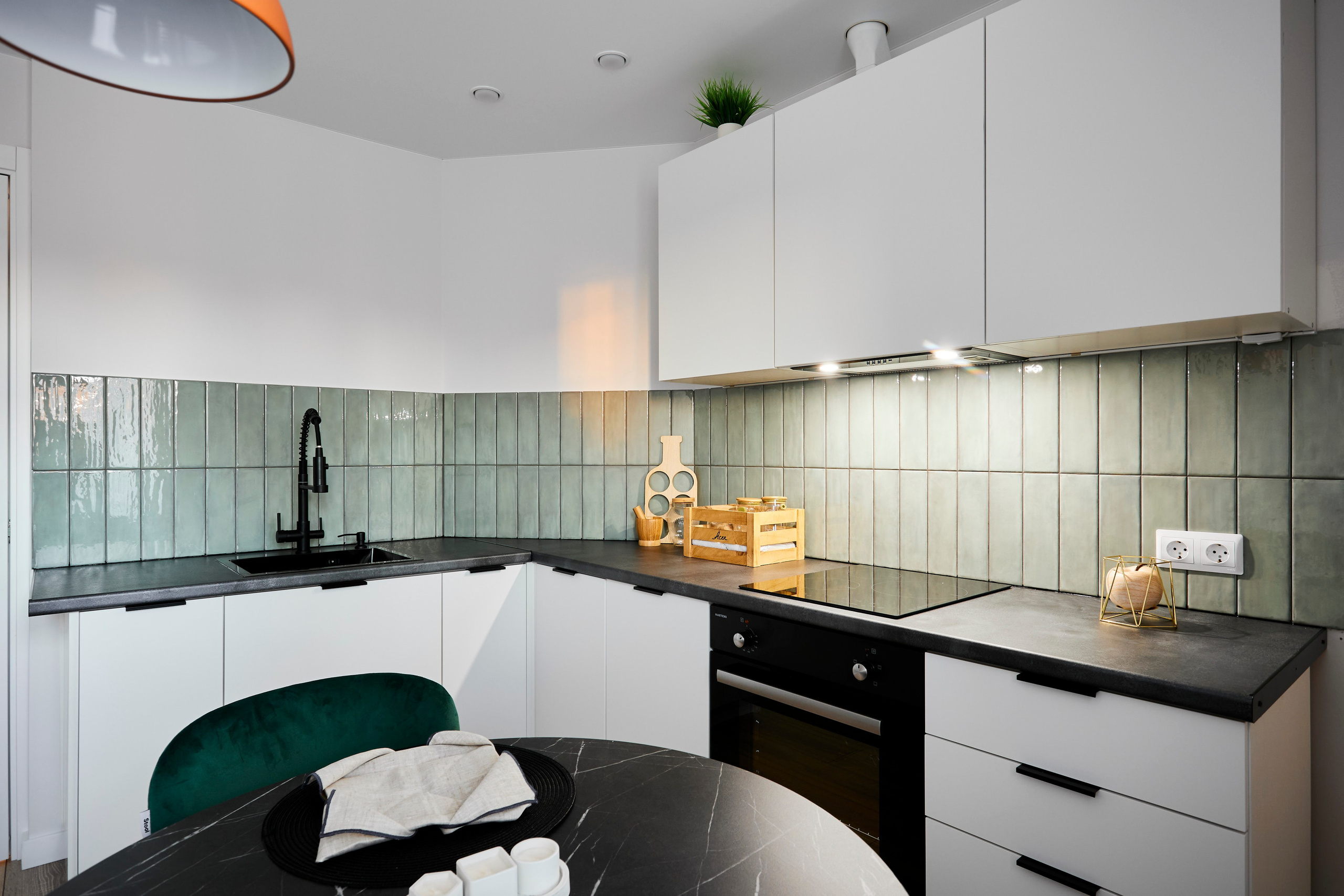 Авиаконструкторов 6. Фотограф Александра Иванова