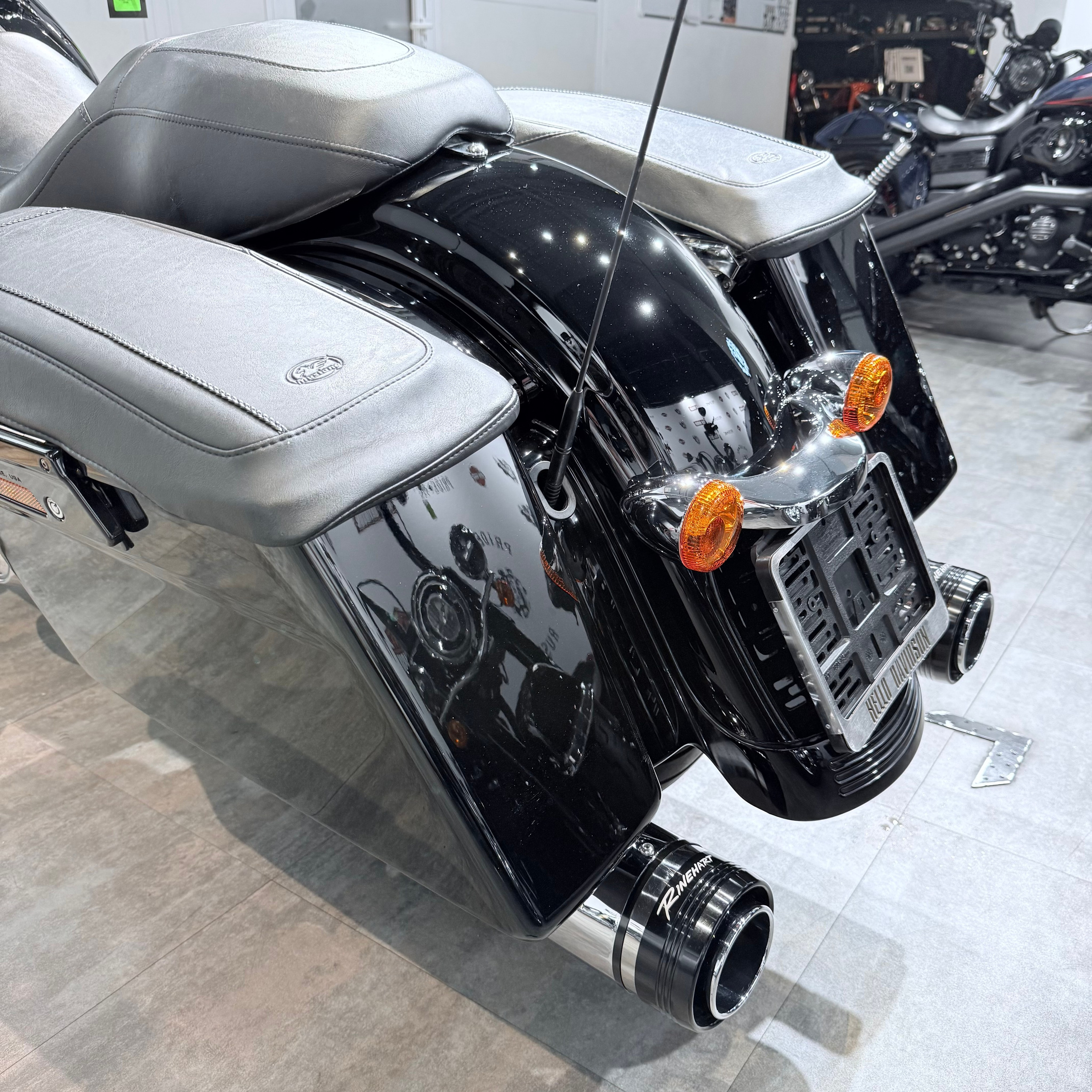2012 Street Glide 103 АВS Vivid Вlаck. Hello Davidson, Москва. Только хорошие мотоциклы…