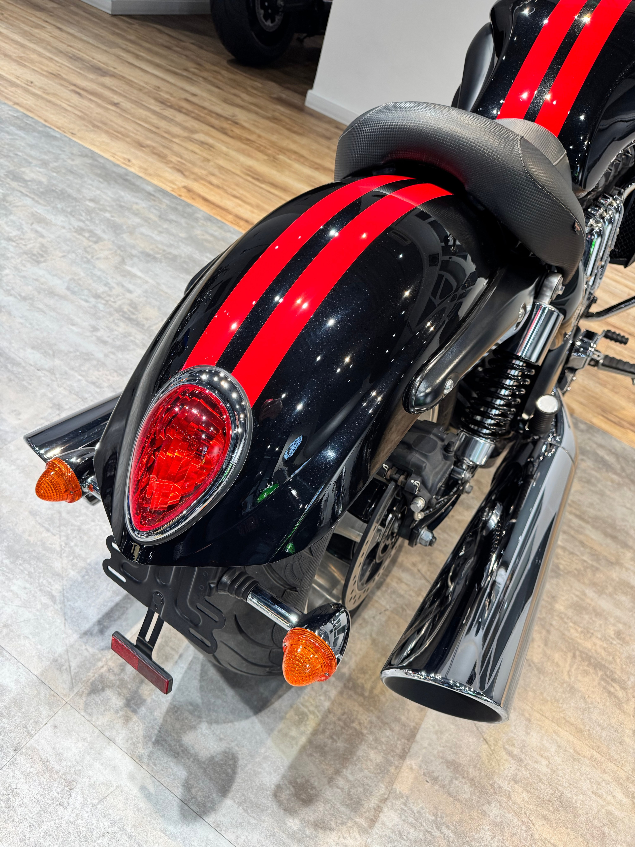 Harley Davidson 2017 Rocket III Roadster — купить мотоцикл. Hello Davidson, Москва. Только хорошие мотоциклы…