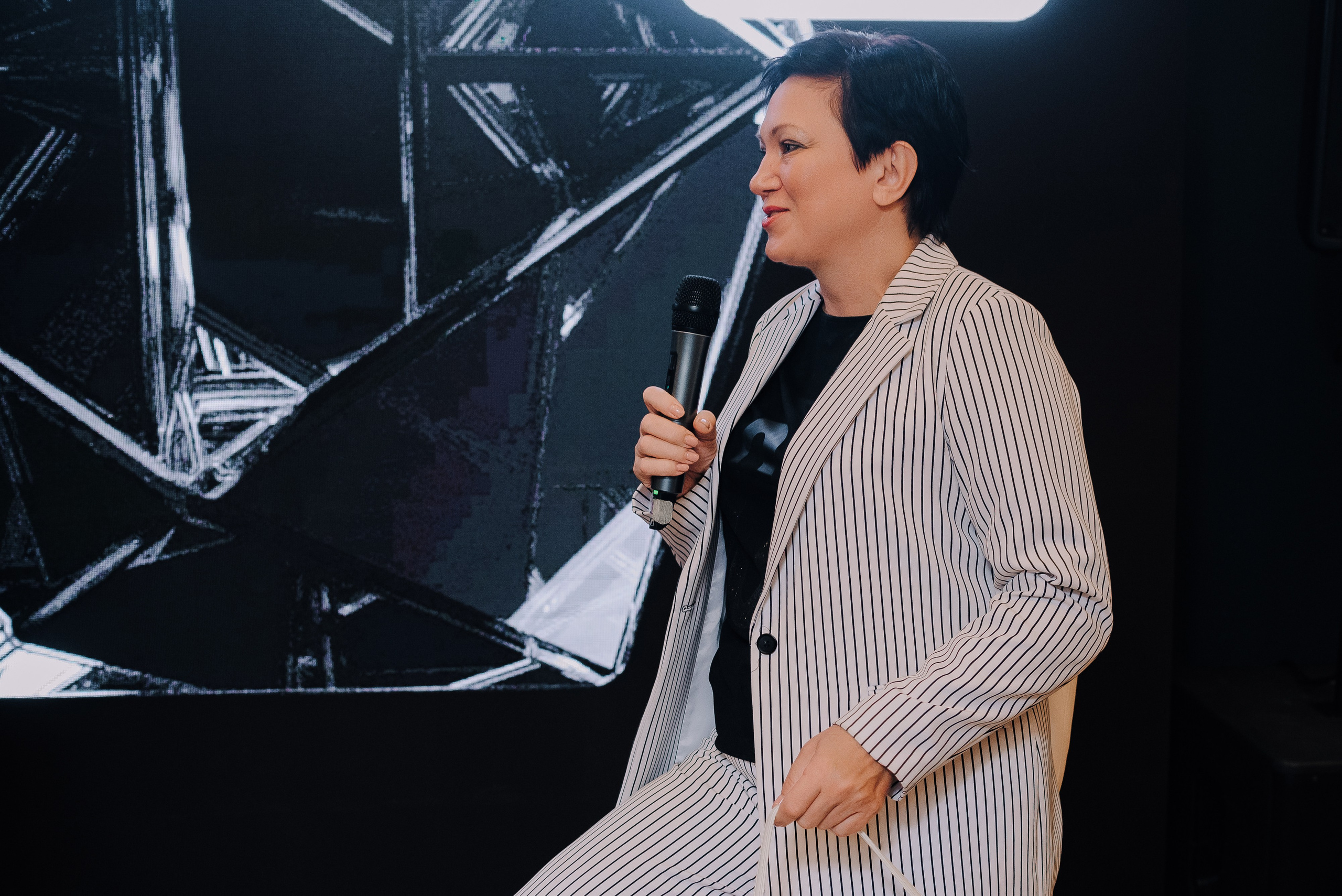 КОНФЕРЕНЦИЯ AMO CRM SIPUNI. Репортажный фотограф Зуев Роман г. Челябинск