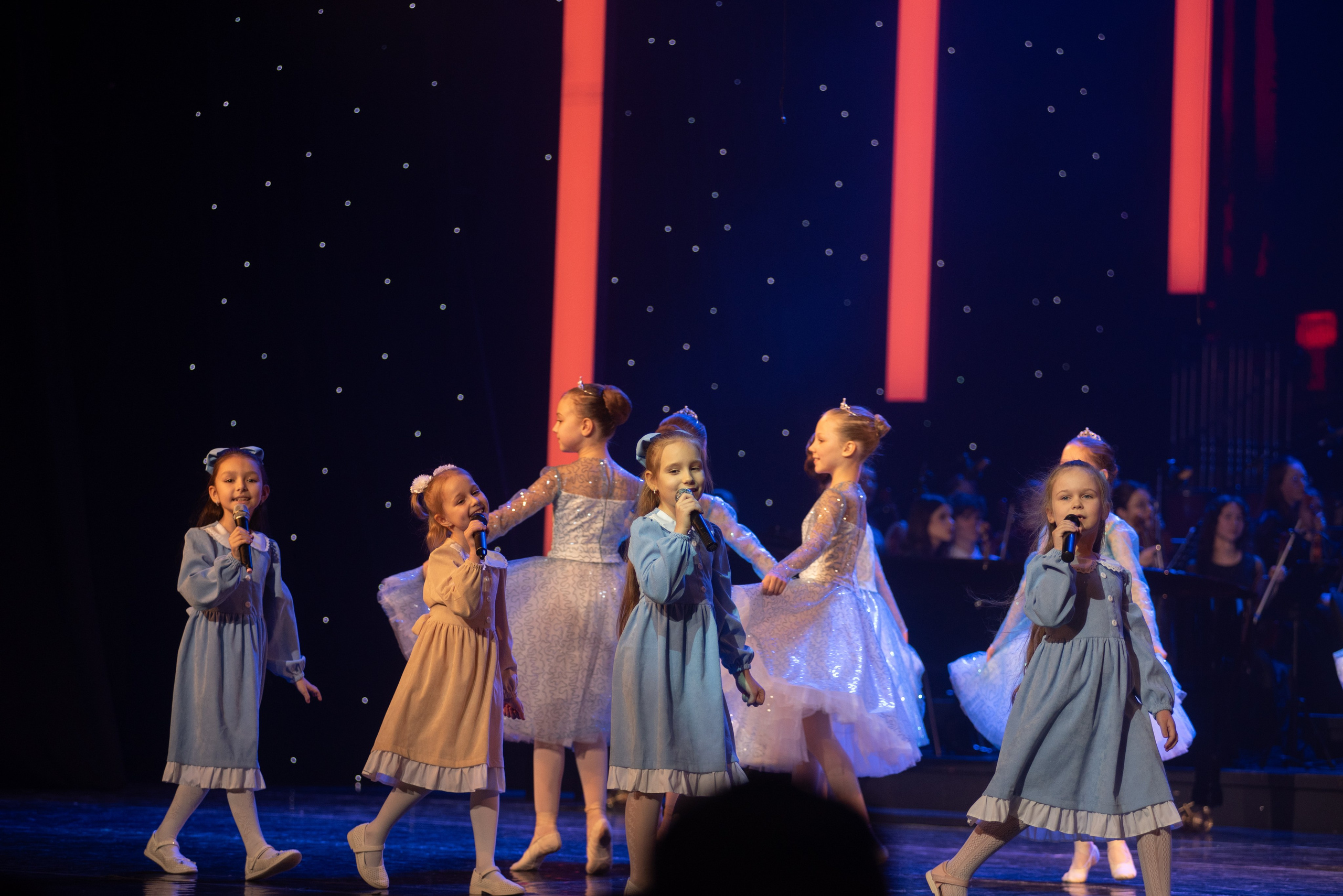 Отчетный концерт ДШИ «Гармония» «Зимняя гармония». Фотограф новорожденных, семейный детский в Тюмени Татьяна Морозова