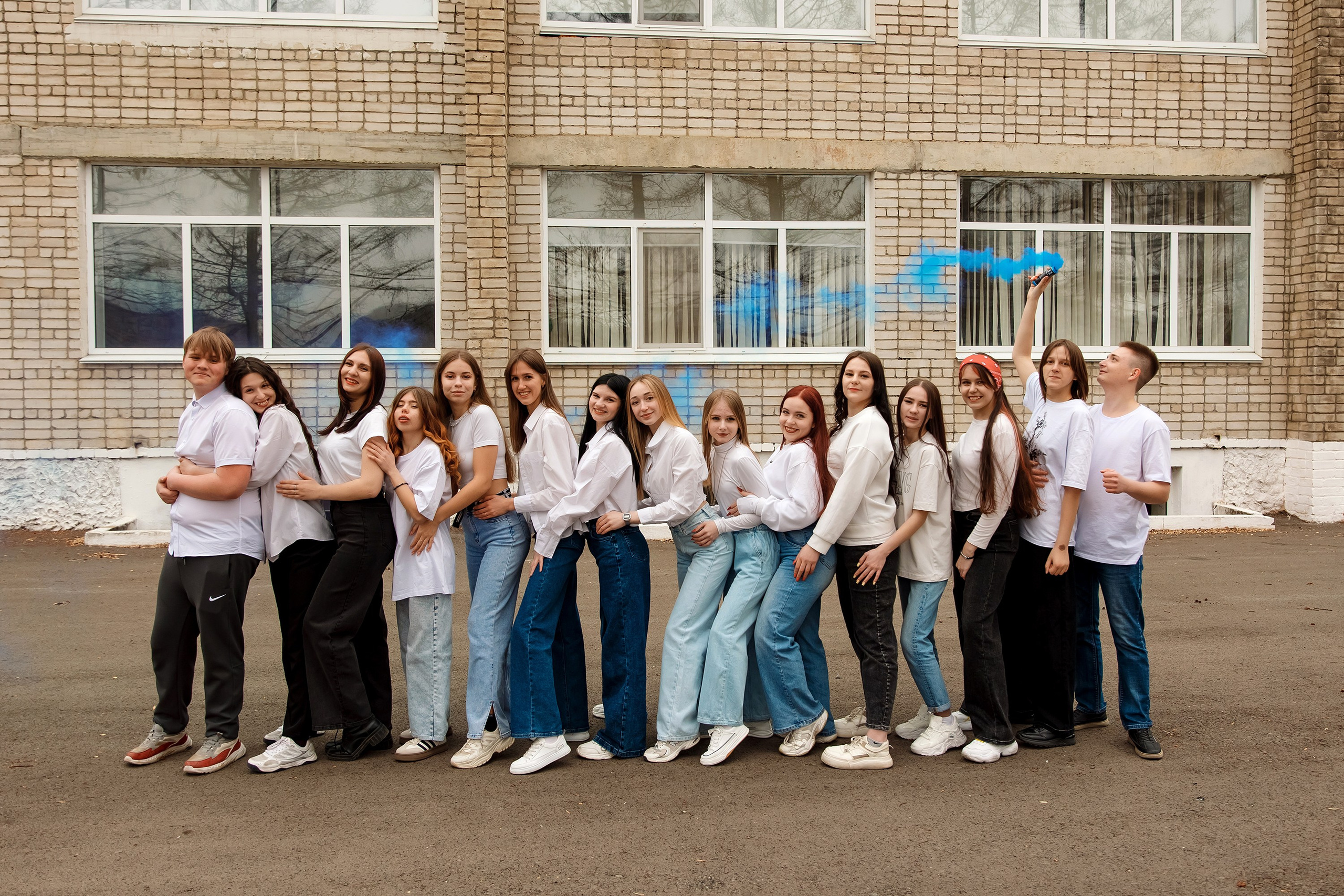 11 класс с. Барабаш. Фотограф Любовь Корниенко, Примоский край