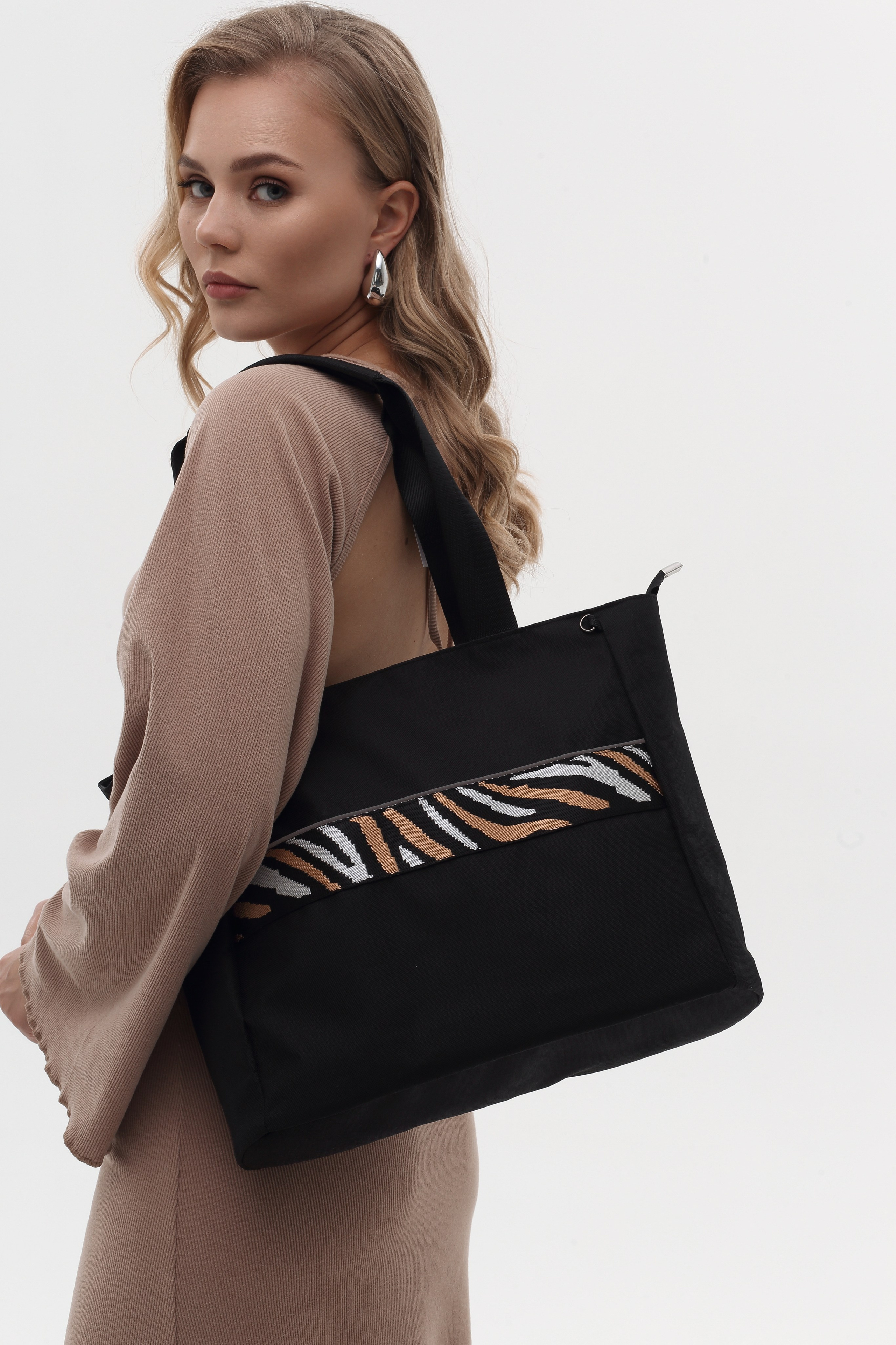 Сумки «Будь здесь!». Портретный фотограф Анна Мерзлякова