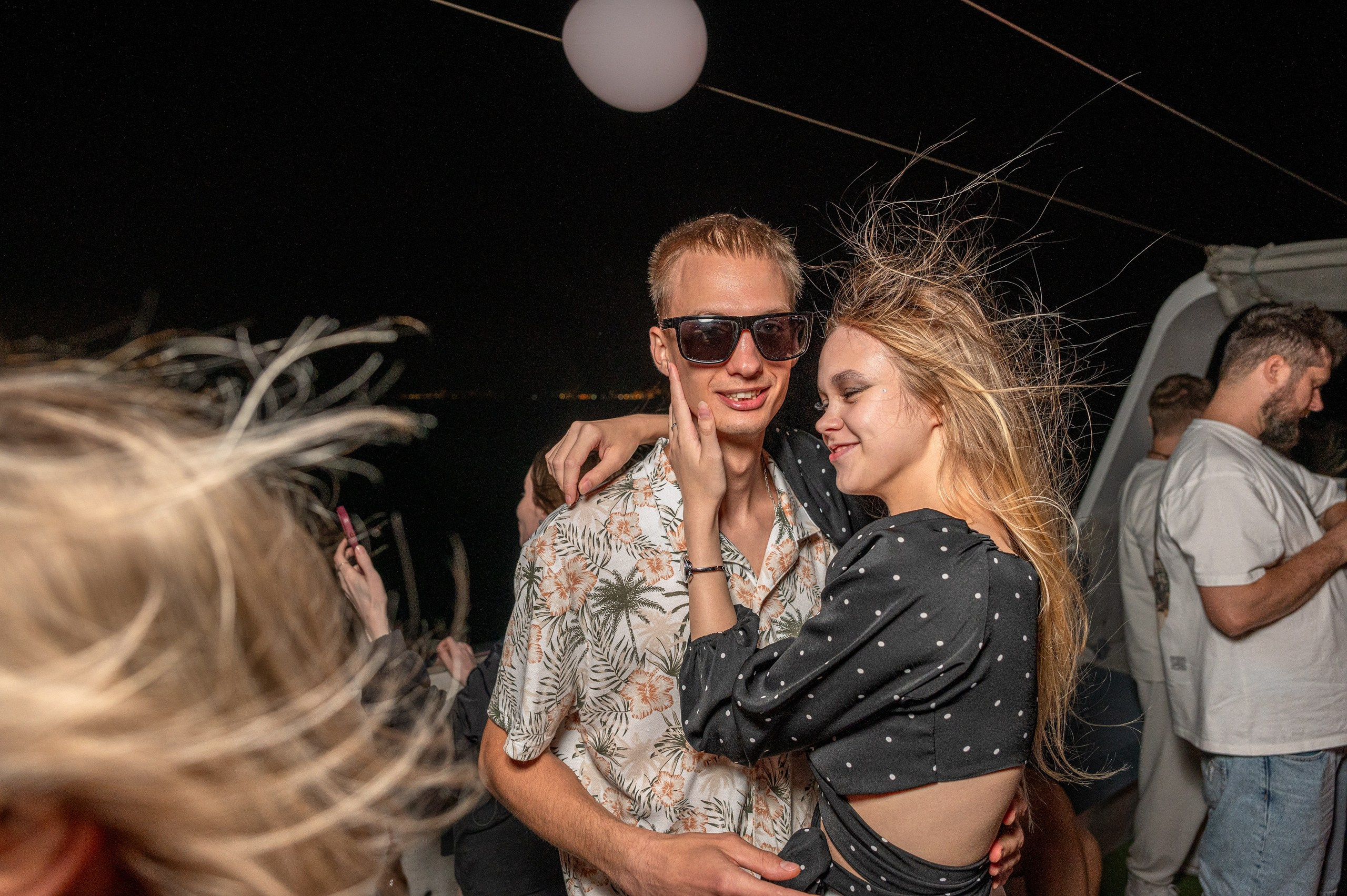 Вечеринка на корабле