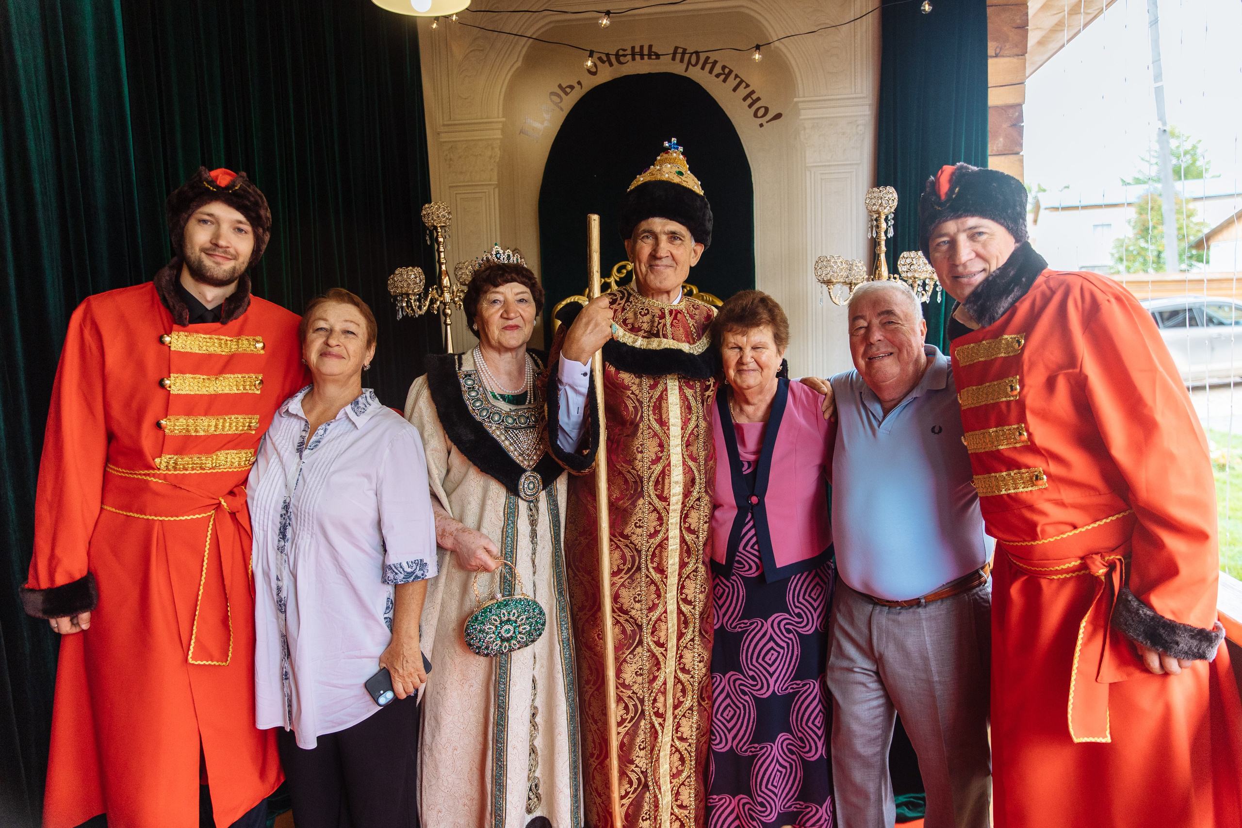 «Иван Васильевич меняет профессию» Юбилей. Свадебный и семейный фотограф в Улан-Удэ