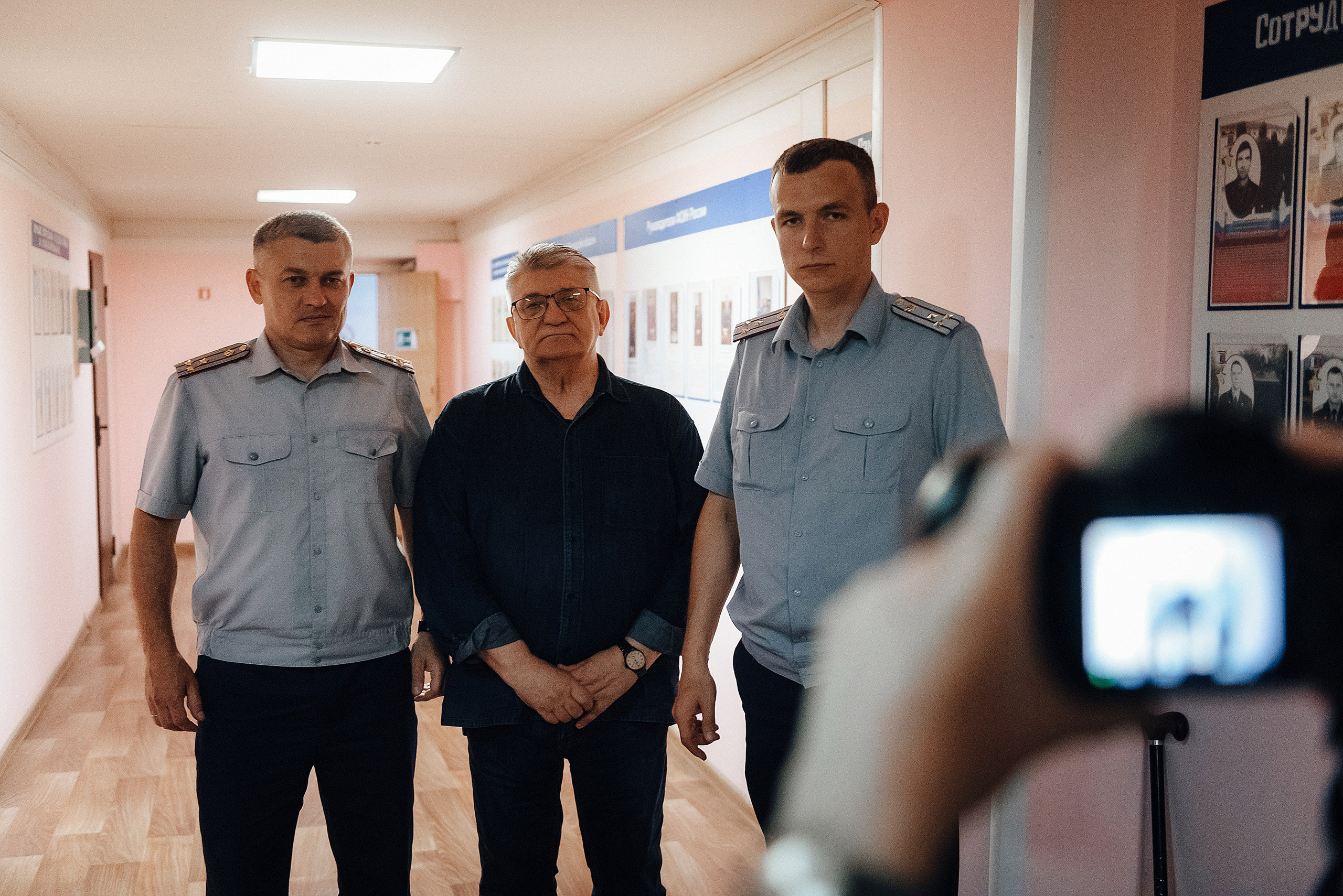 09.07.2023 | VOICES. Презентация фильма «Сказка» Александра Николаевича Сокурова в Вологодском СИЗО. Фотограф Роман Рудаков