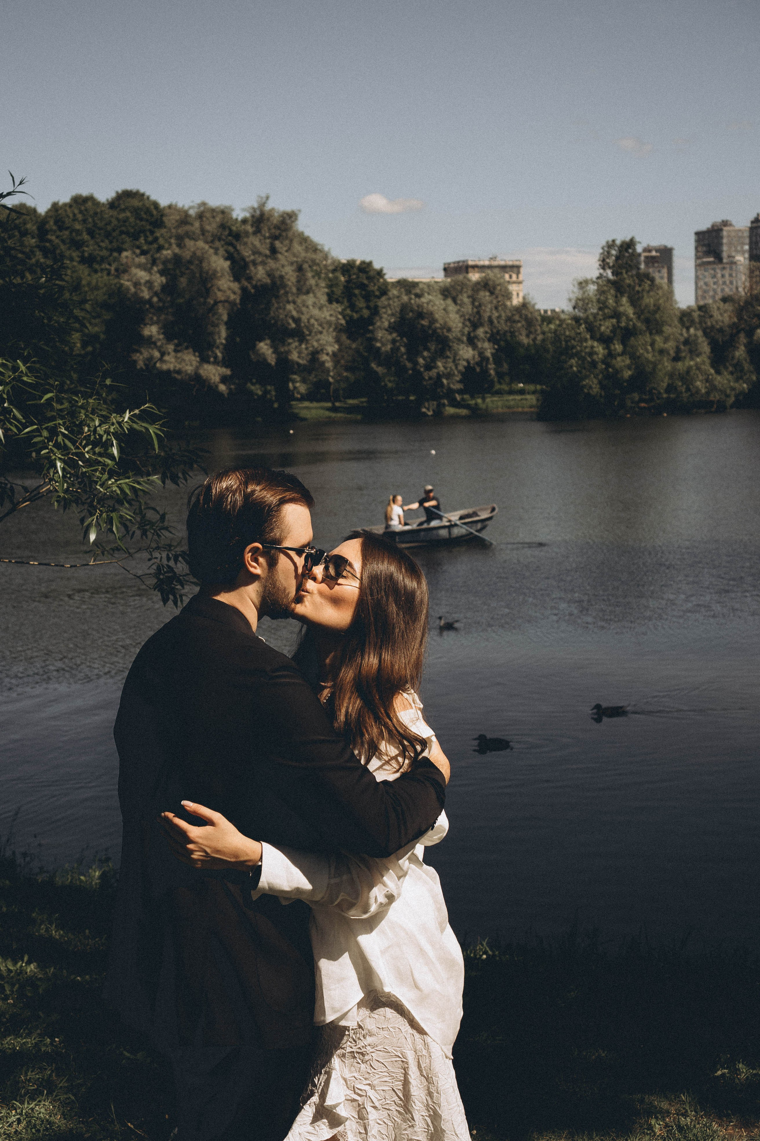 СВАДЕБНАЯ СЬЕМКА В ПАРКЕ ПОБЕДЫ И ПРОГУЛКА ПО МОСКОВСКОМУ ПРОСПЕКТУ. Профессиональный фотограф, Санкт-Петербург — Виктория Богомолова