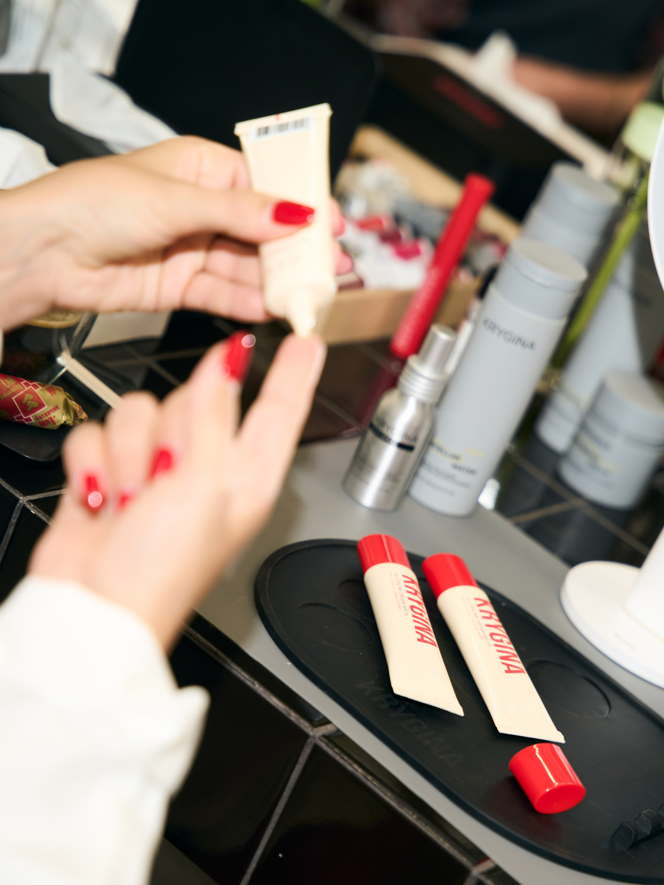 KRYGINA STUDIO X PEOPLETALK. ART фотограф NBIRDIE