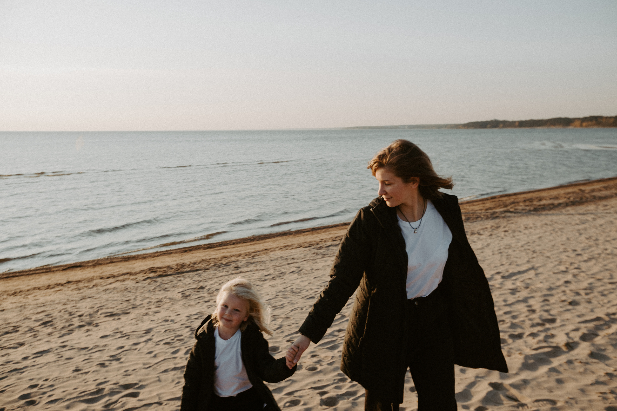 Оля и Варя. Свадебный фотограф Таня Караисаева