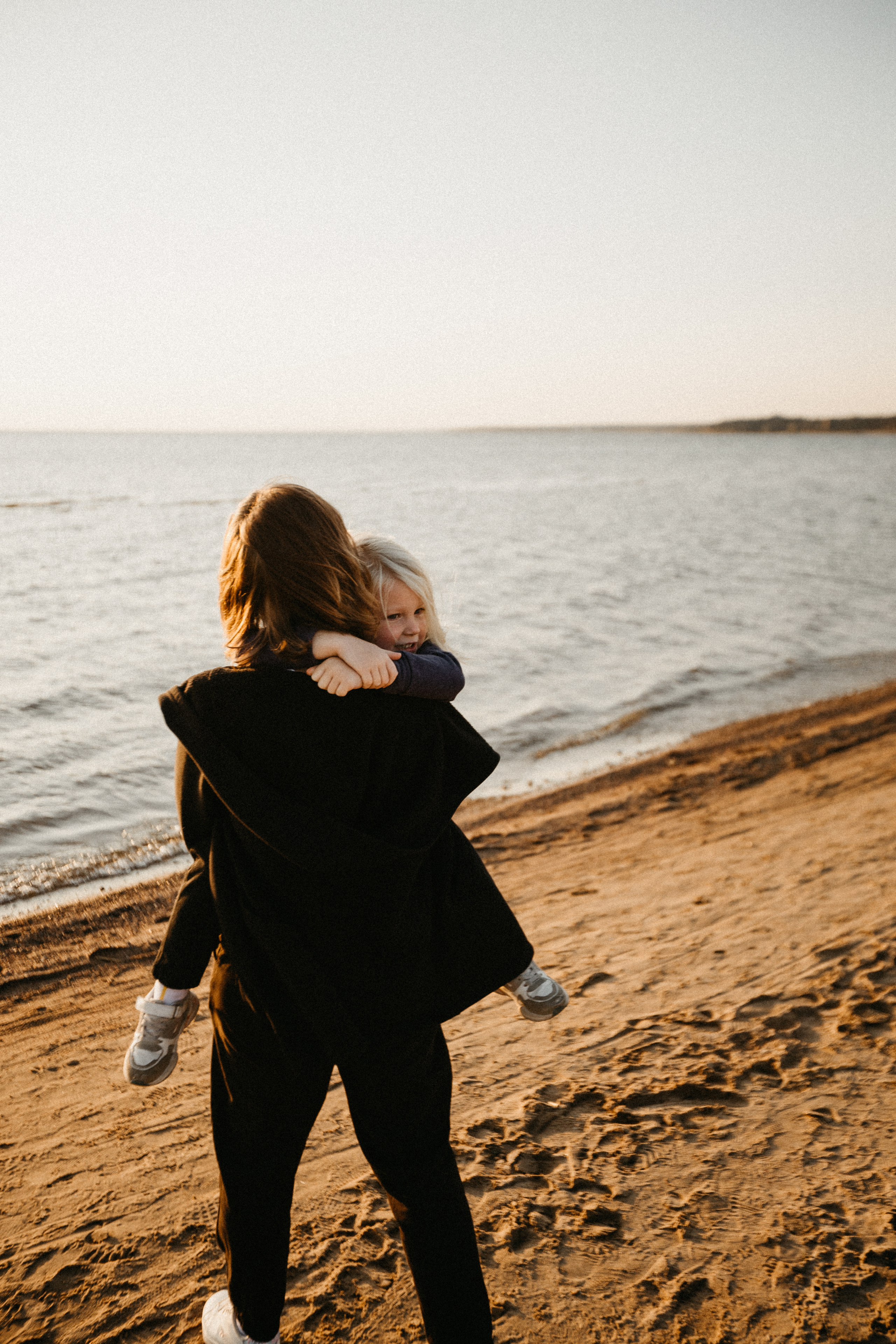 Оля и Варя. Свадебный фотограф Таня Караисаева