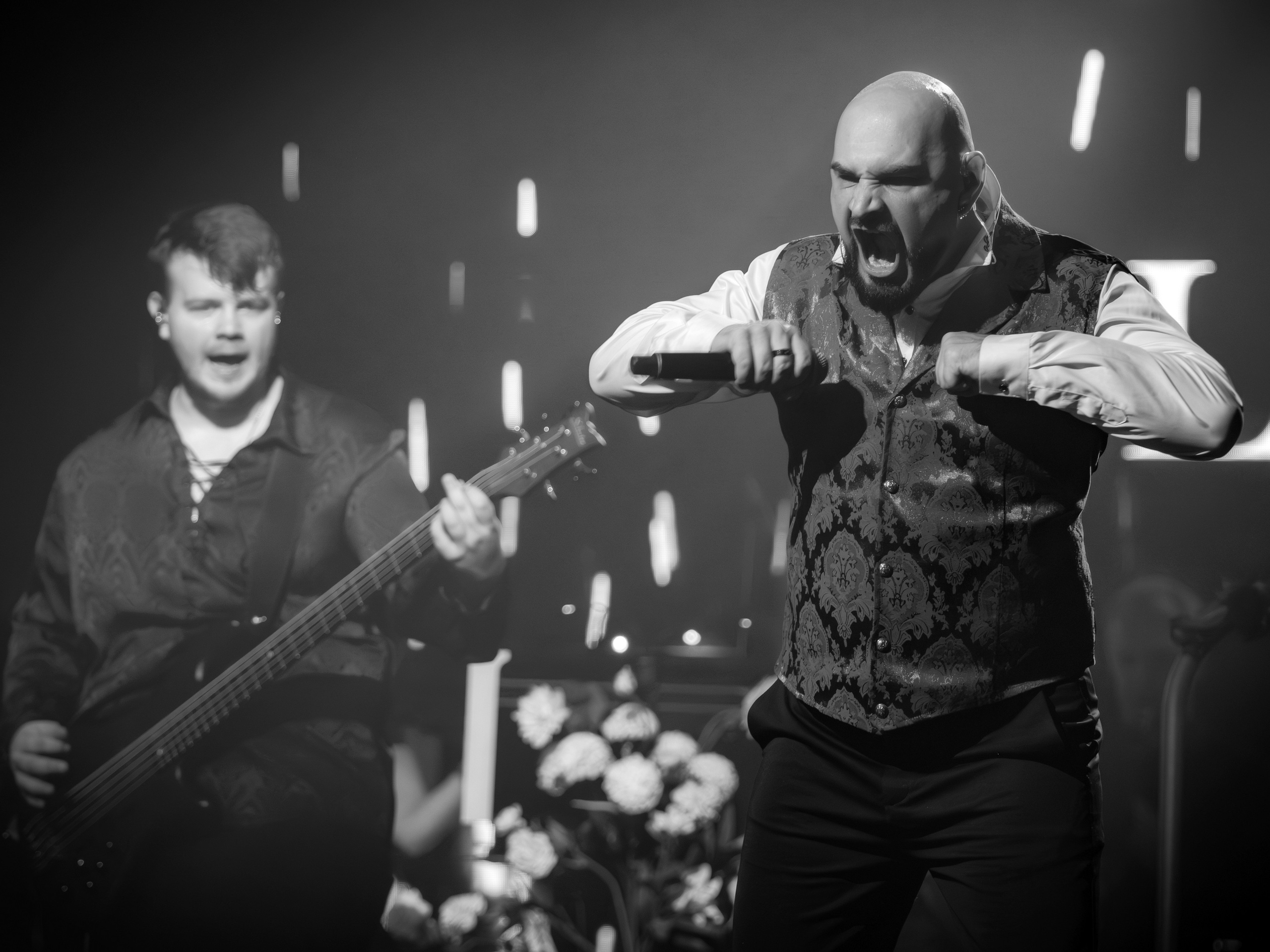 Saphath с симф.оркестром. Фотограф. г. Южно-Сахалинск. Олег Толстов