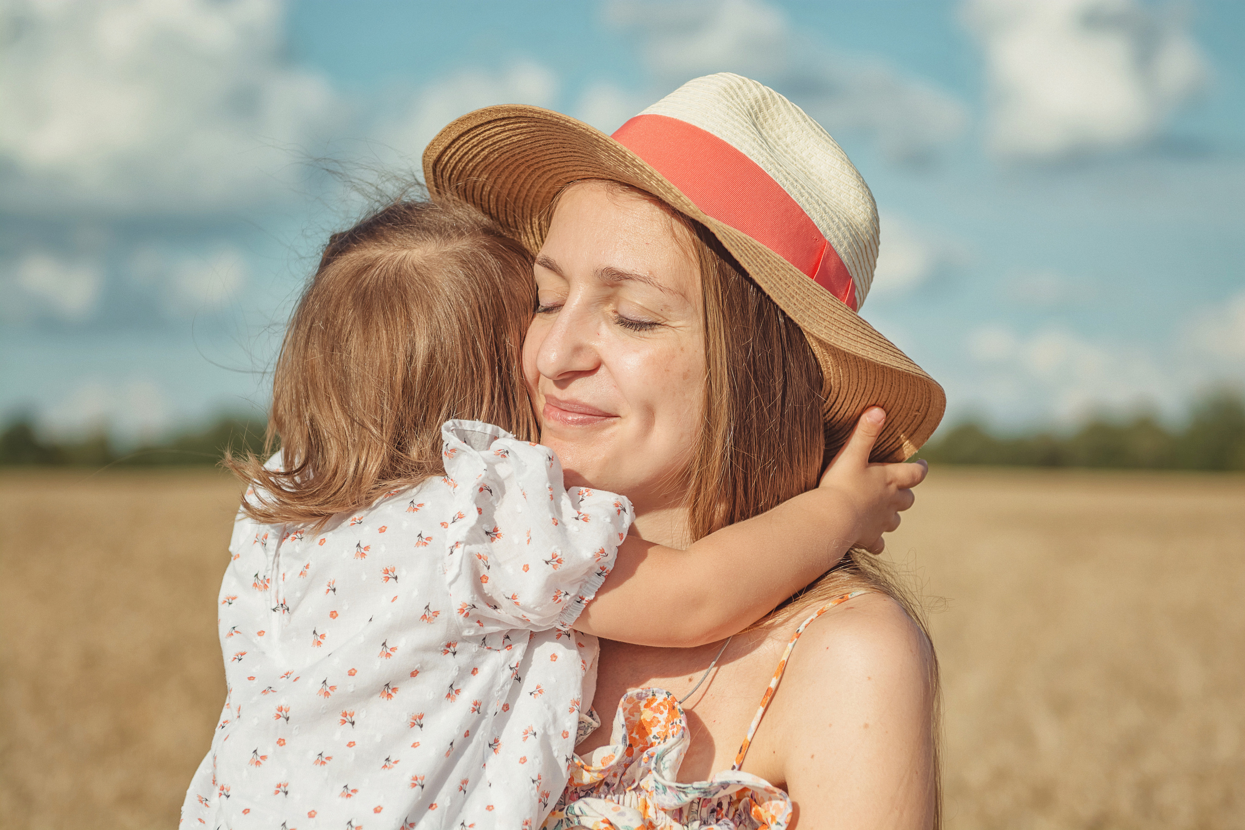 Анна и Александр. Семейная фотосессия в поле. Портретный фотограф в Санкт-Петербурге Дмитриева Наталия