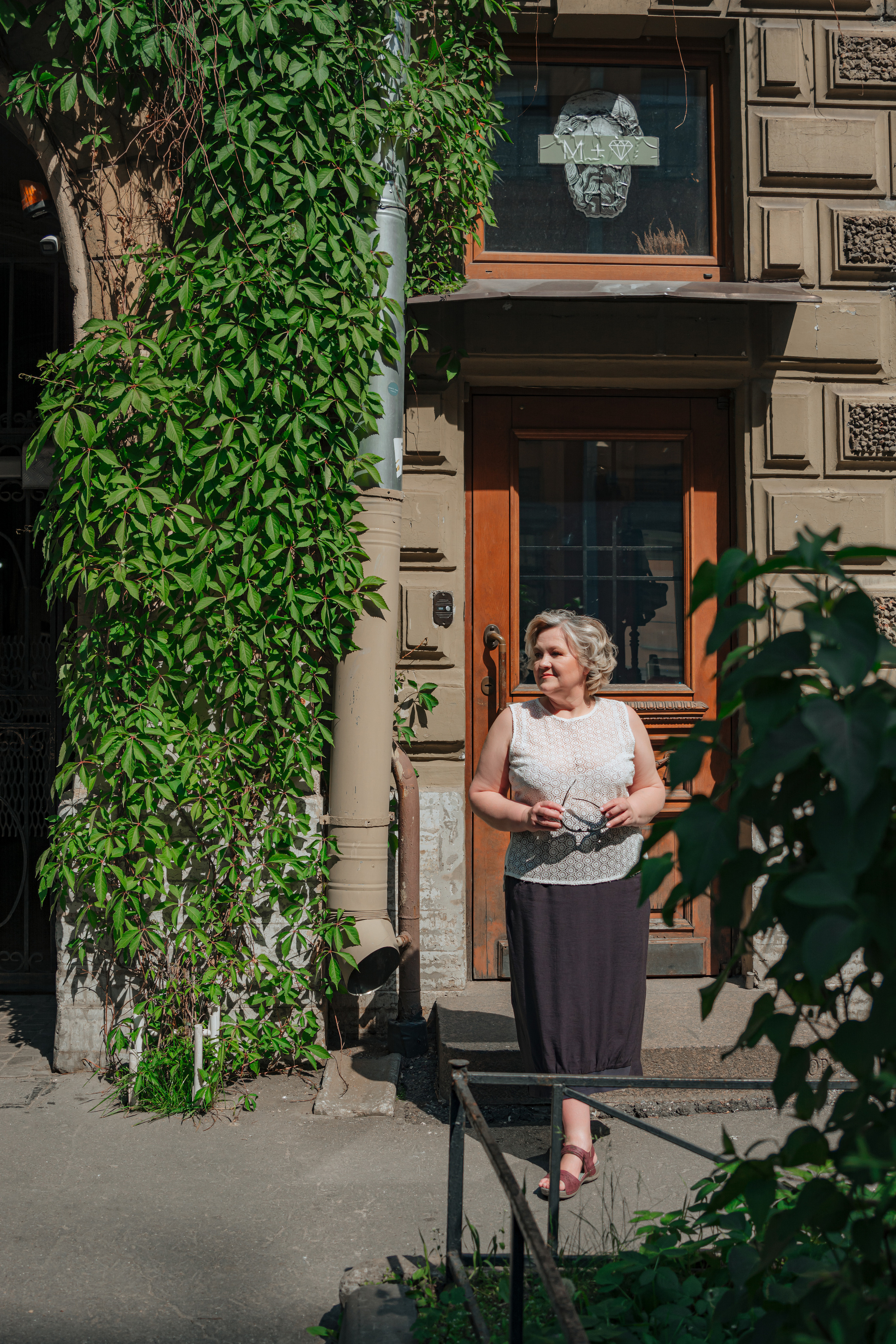 Марина. Прогулка по центру Питера. Портретный фотограф в Санкт-Петербурге Дмитриева Наталия