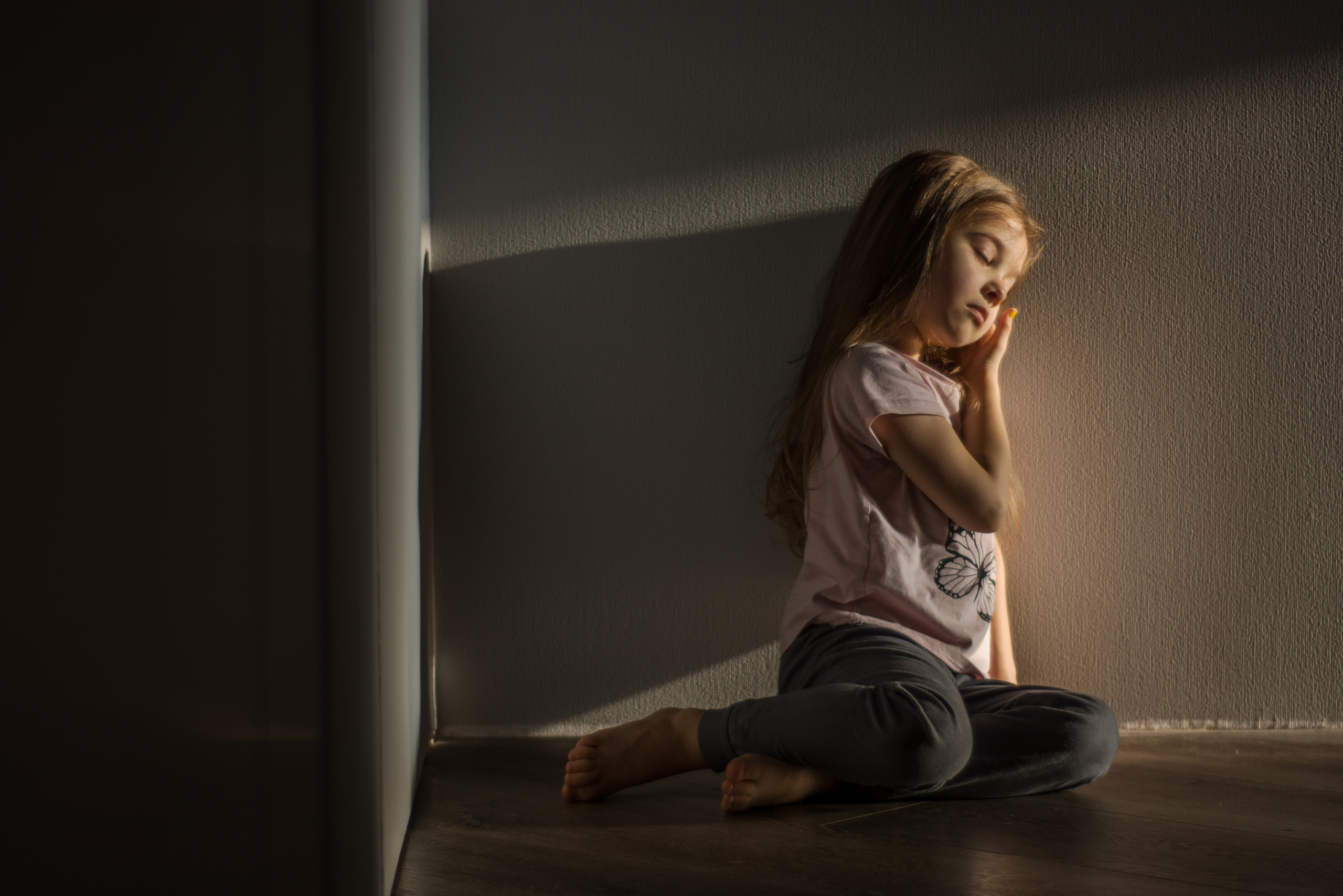 Яна. Фотосессия дома. Портретный фотограф в Санкт-Петербурге Дмитриева Наталия