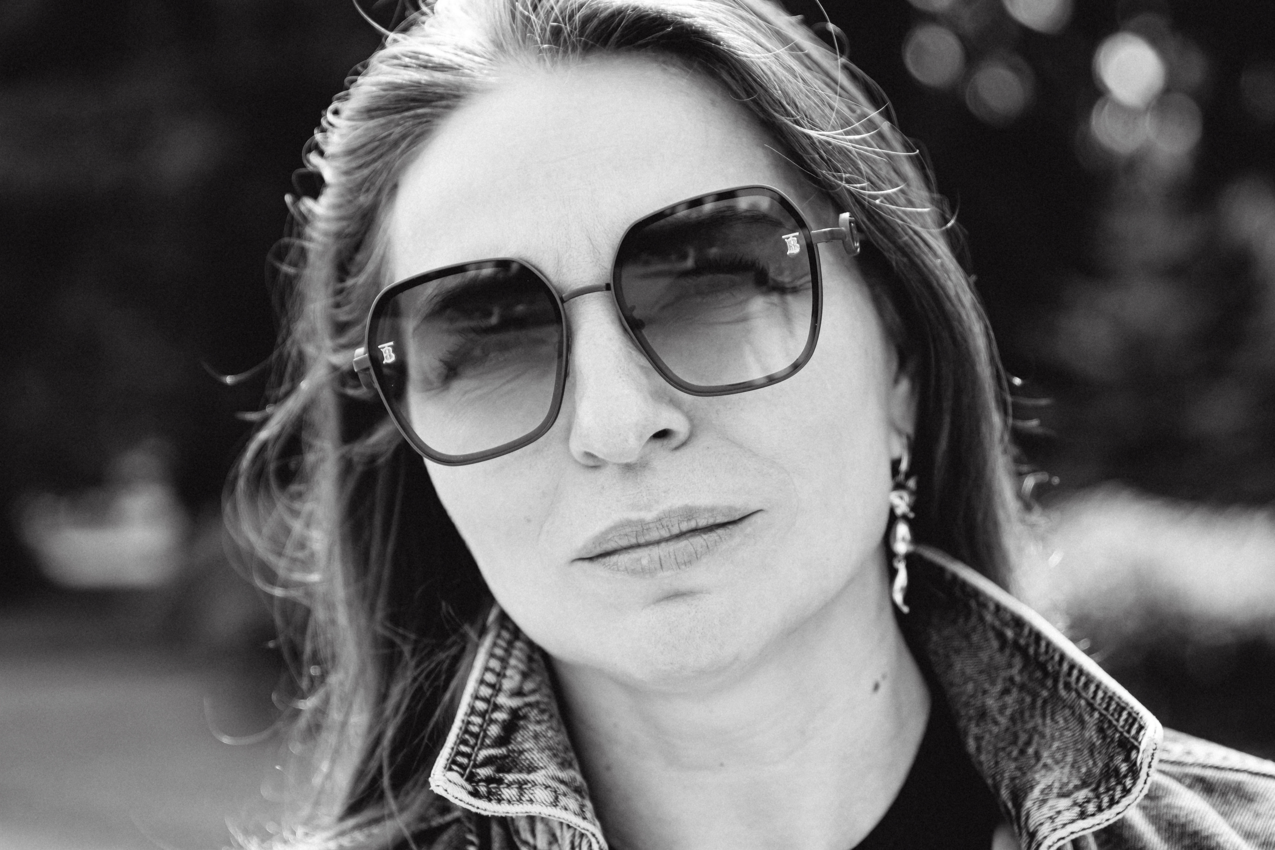 Портрет женщины чб