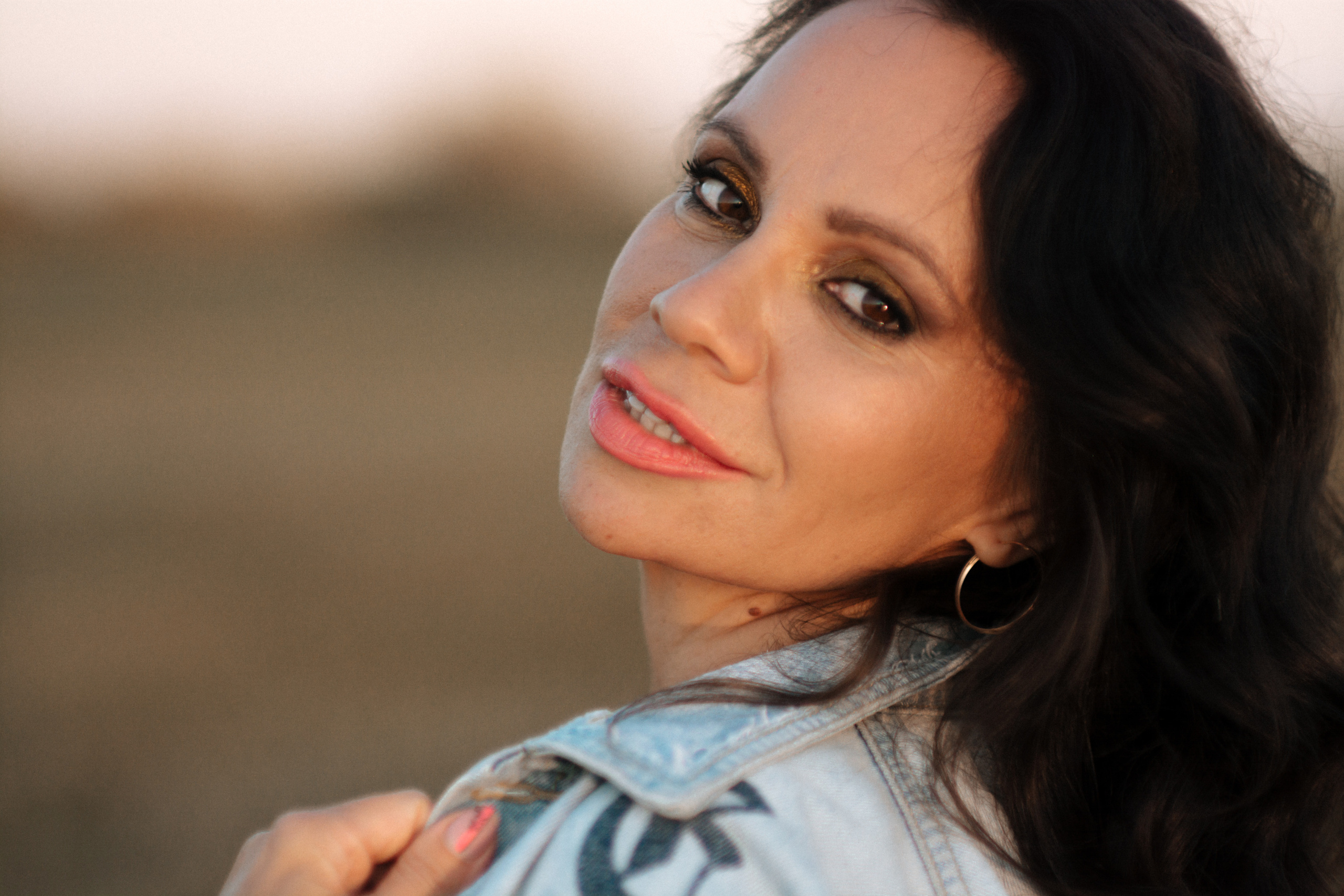 Светлана. Фотосессия со стогами. Портретный фотограф в Санкт-Петербурге Дмитриева Наталия