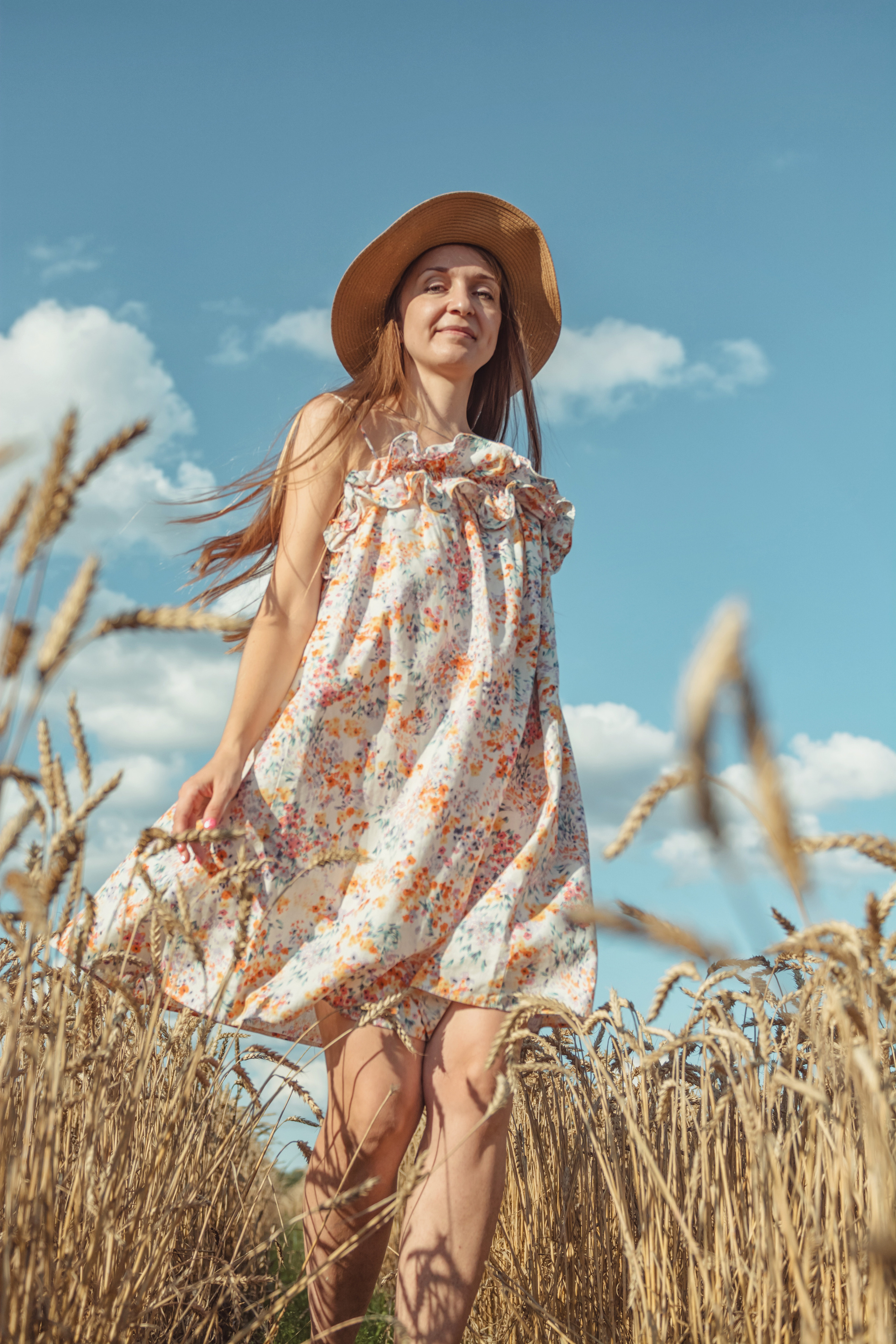 Анна и Александр. Семейная фотосессия в поле. Портретный фотограф в Санкт-Петербурге Дмитриева Наталия