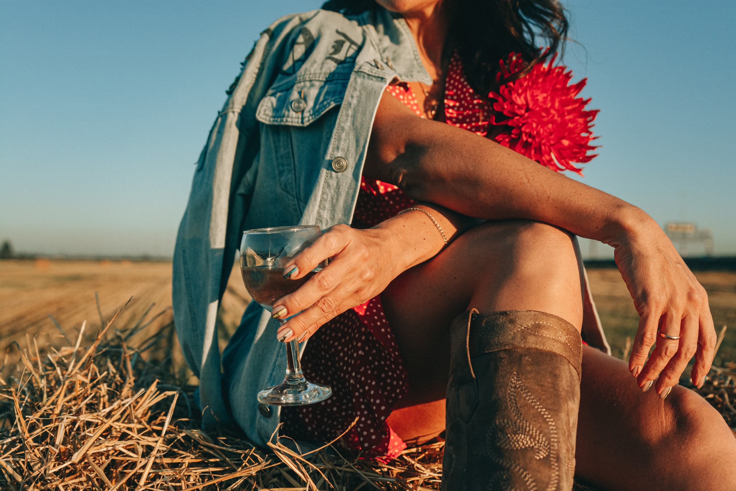 Светлана. Фотосессия со стогами. Портретный фотограф в Санкт-Петербурге Дмитриева Наталия