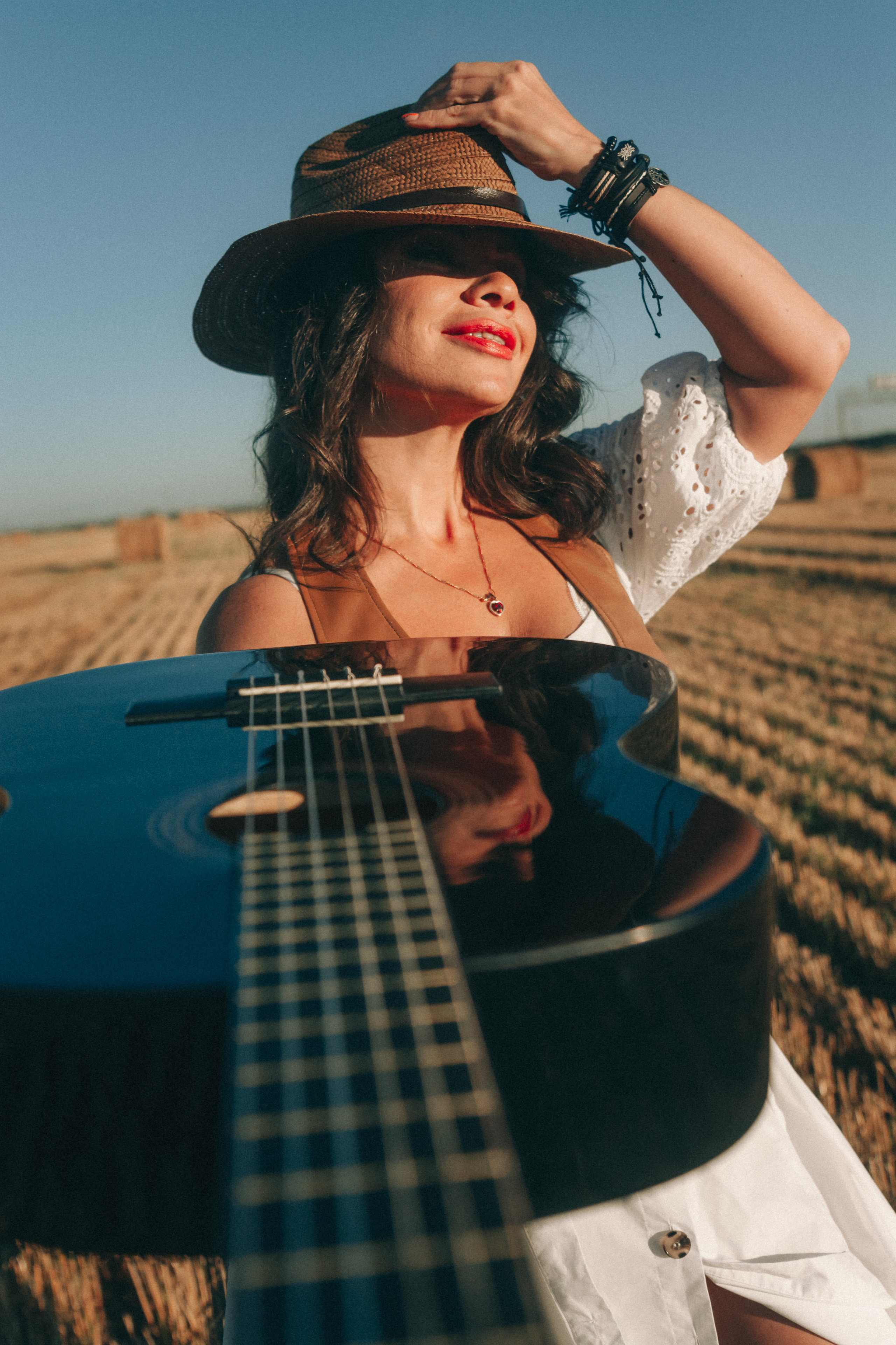 Светлана. Фотосессия со стогами. Портретный фотограф в Санкт-Петербурге Дмитриева Наталия