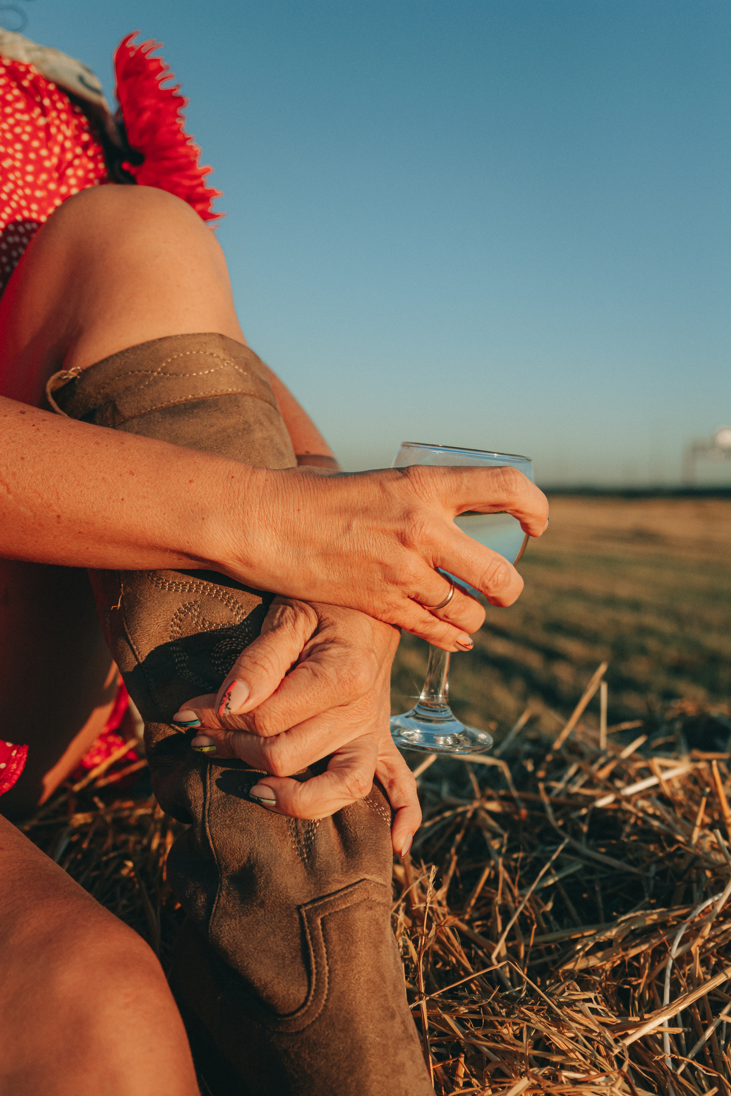Светлана. Фотосессия со стогами. Портретный фотограф в Санкт-Петербурге Дмитриева Наталия