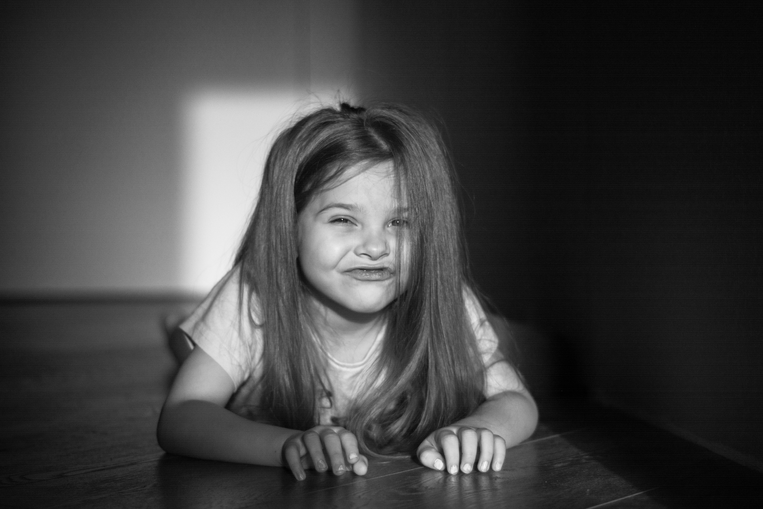 Яна. Фотосессия дома. Портретный фотограф в Санкт-Петербурге Дмитриева Наталия