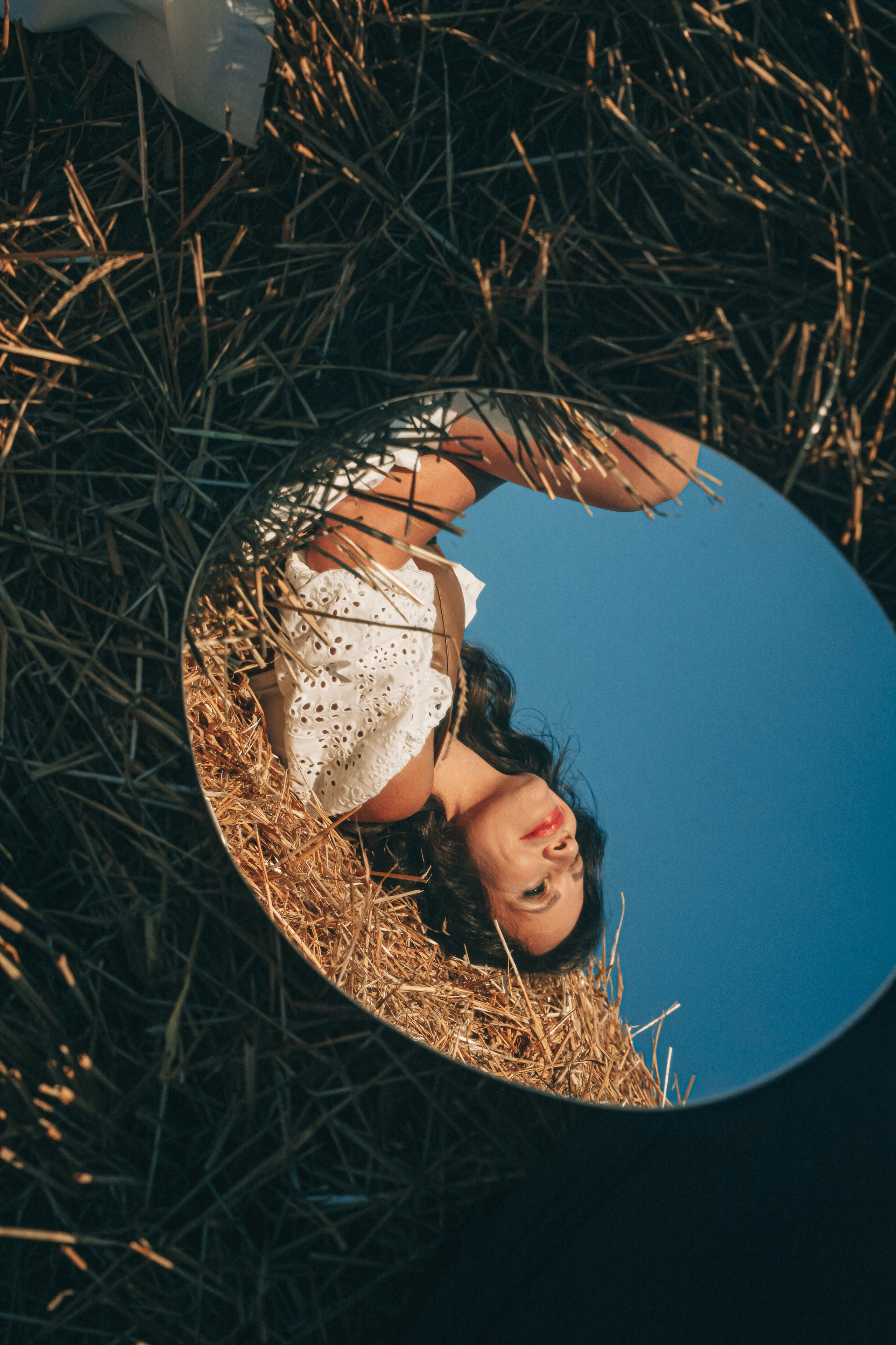 Светлана. Фотосессия со стогами. Портретный фотограф в Санкт-Петербурге Дмитриева Наталия