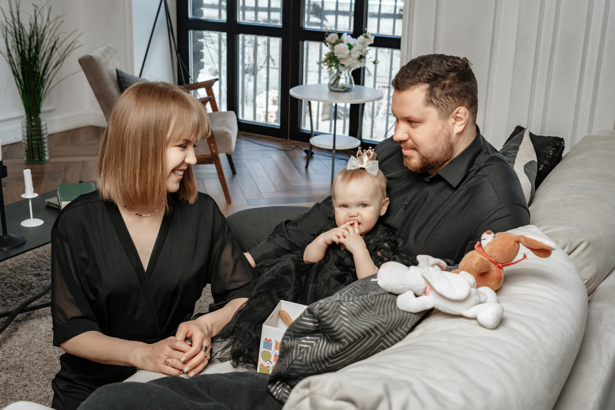 Семейная фотосессия для Ольги в фотостудии. Портретный фотограф в Санкт-Петербурге Дмитриева Наталия